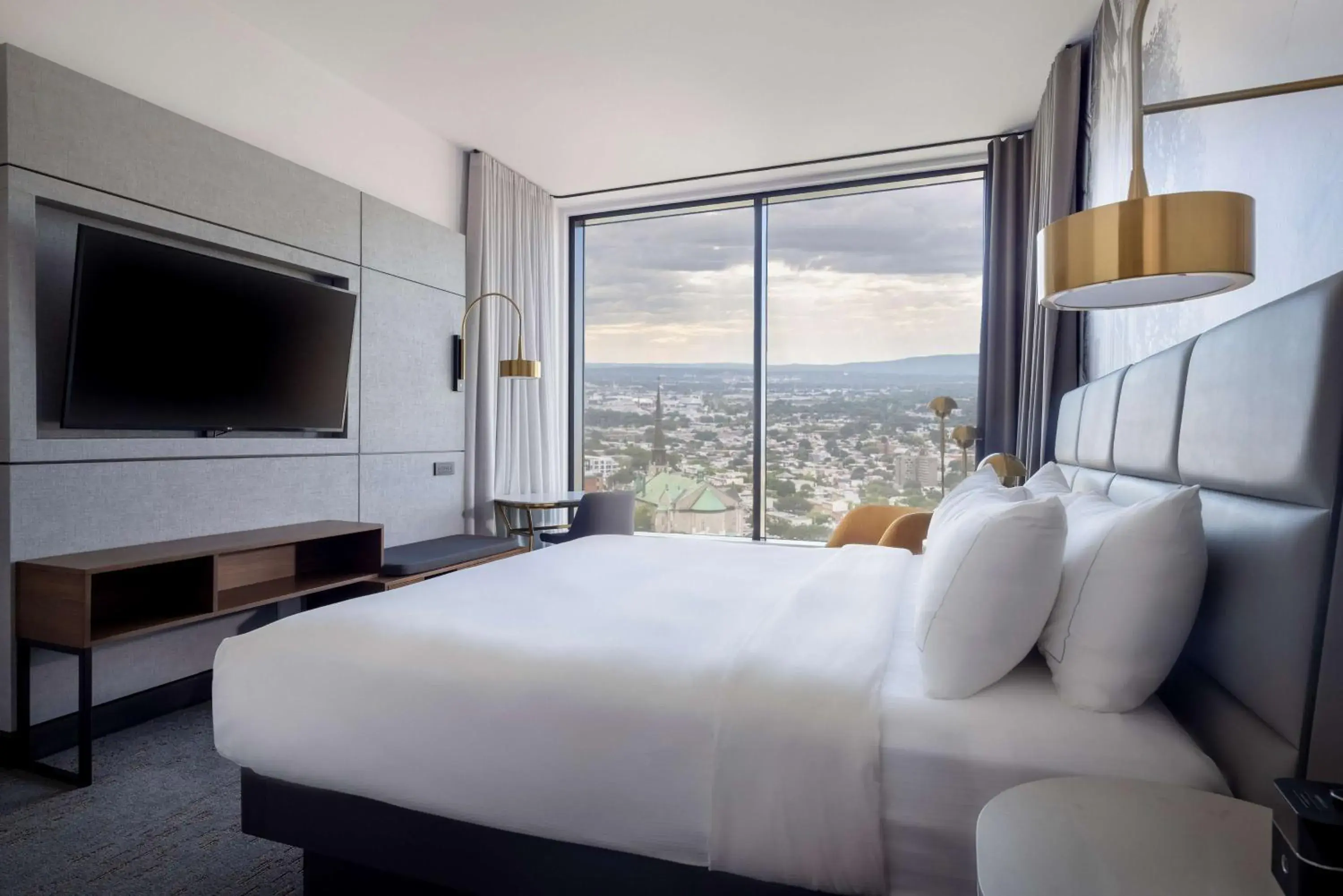 Bed in Hilton Quebec Bed in Hilton Quebec