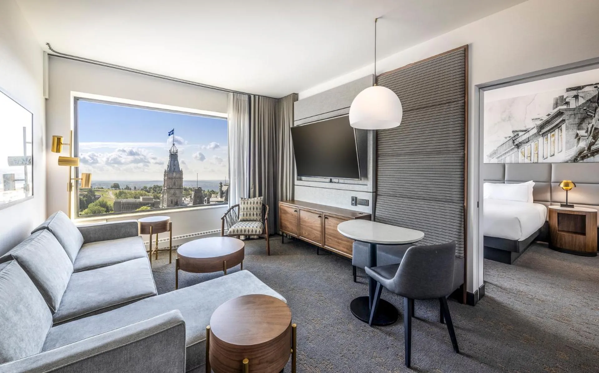 Living room in Hilton Quebec