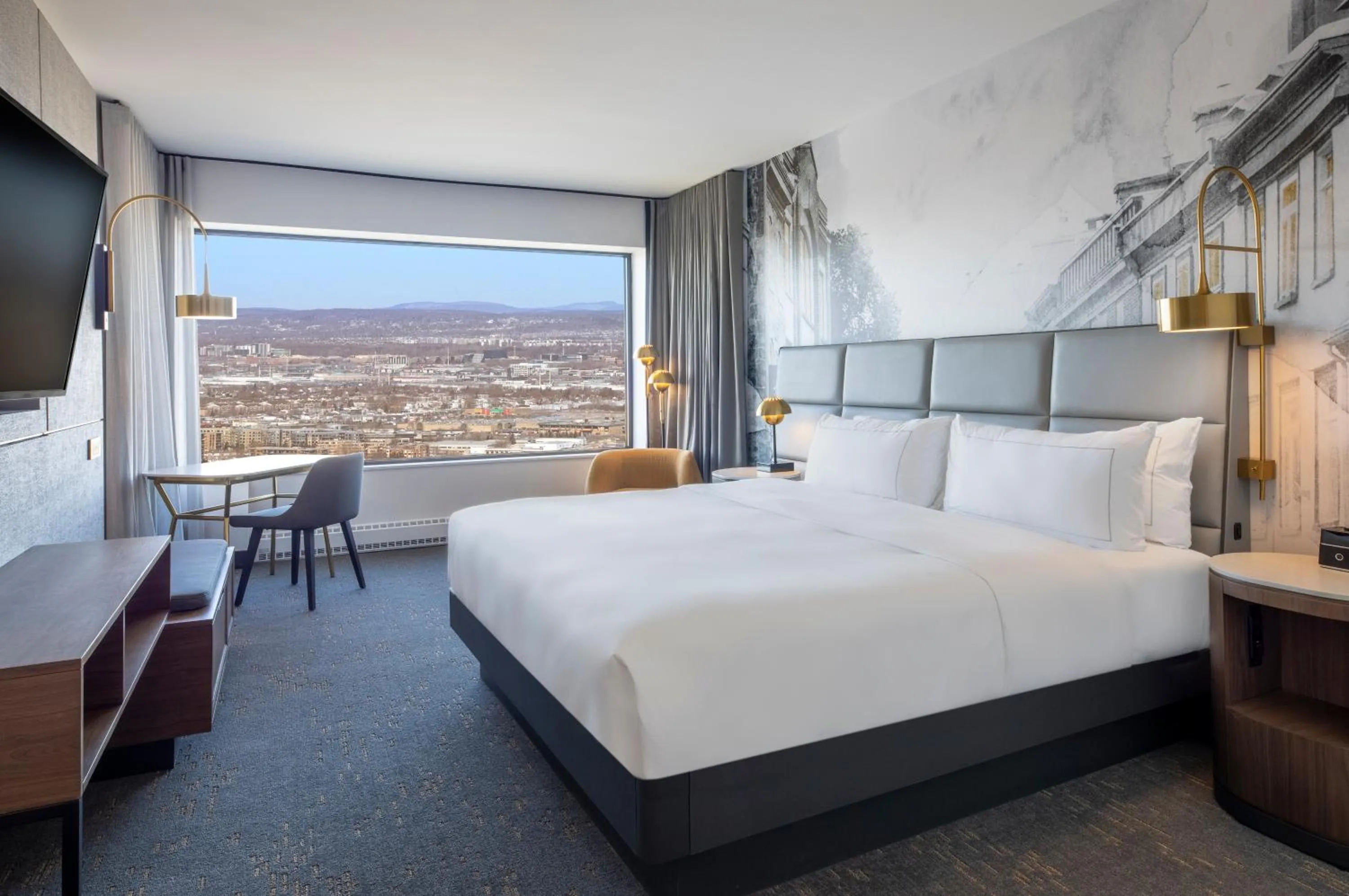 Bed in Hilton Quebec