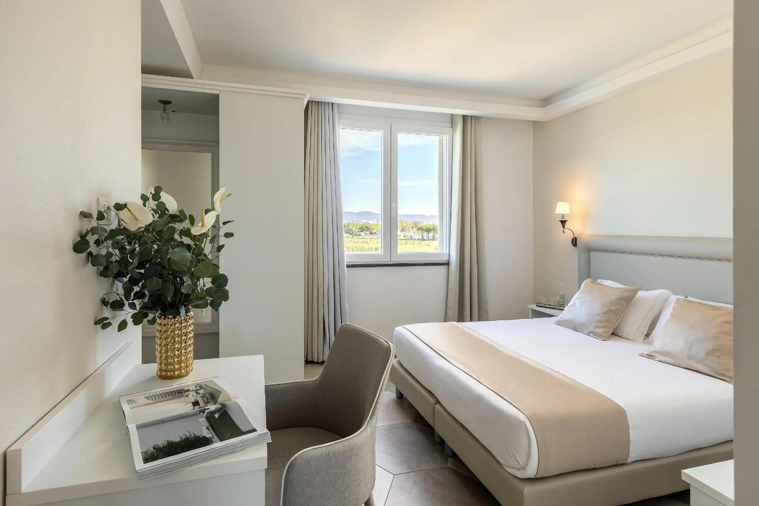 Bedroom, Bed in Golden Apartments