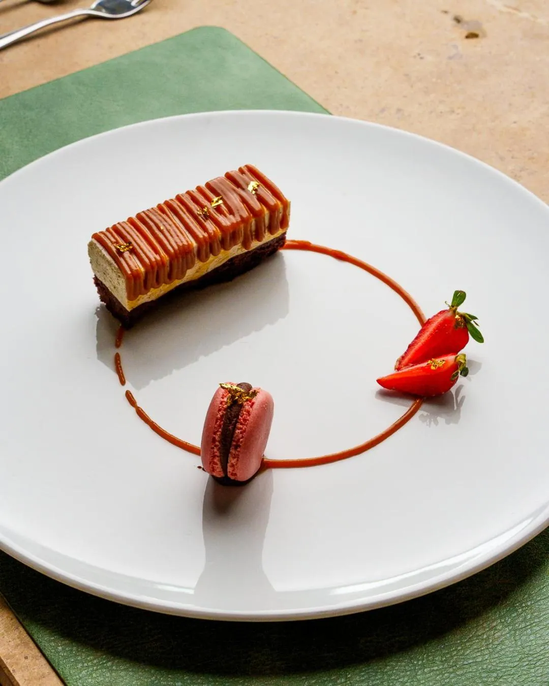 Restaurant/places to eat in Golden Apartments