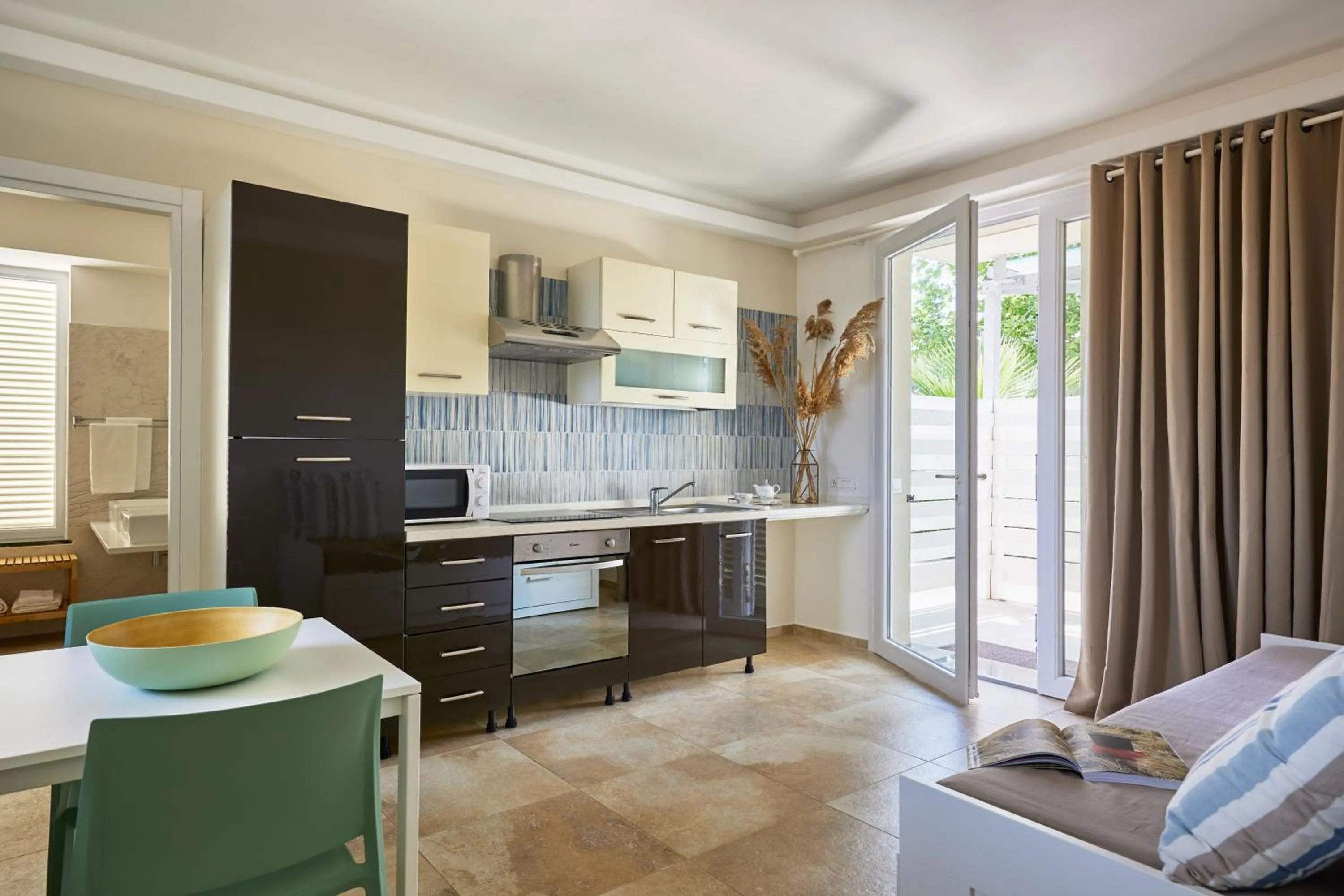 Living room in Golden Apartments