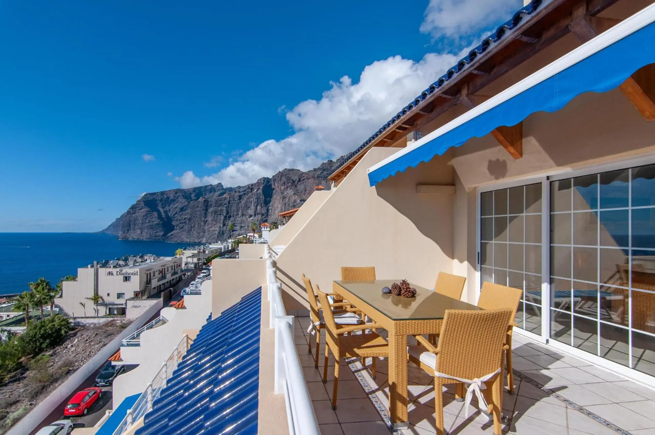 PENTHOUSE DUPLEX AVENIDA 1A011 PENTHOUSE DUPLEX AVENIDA 1A011