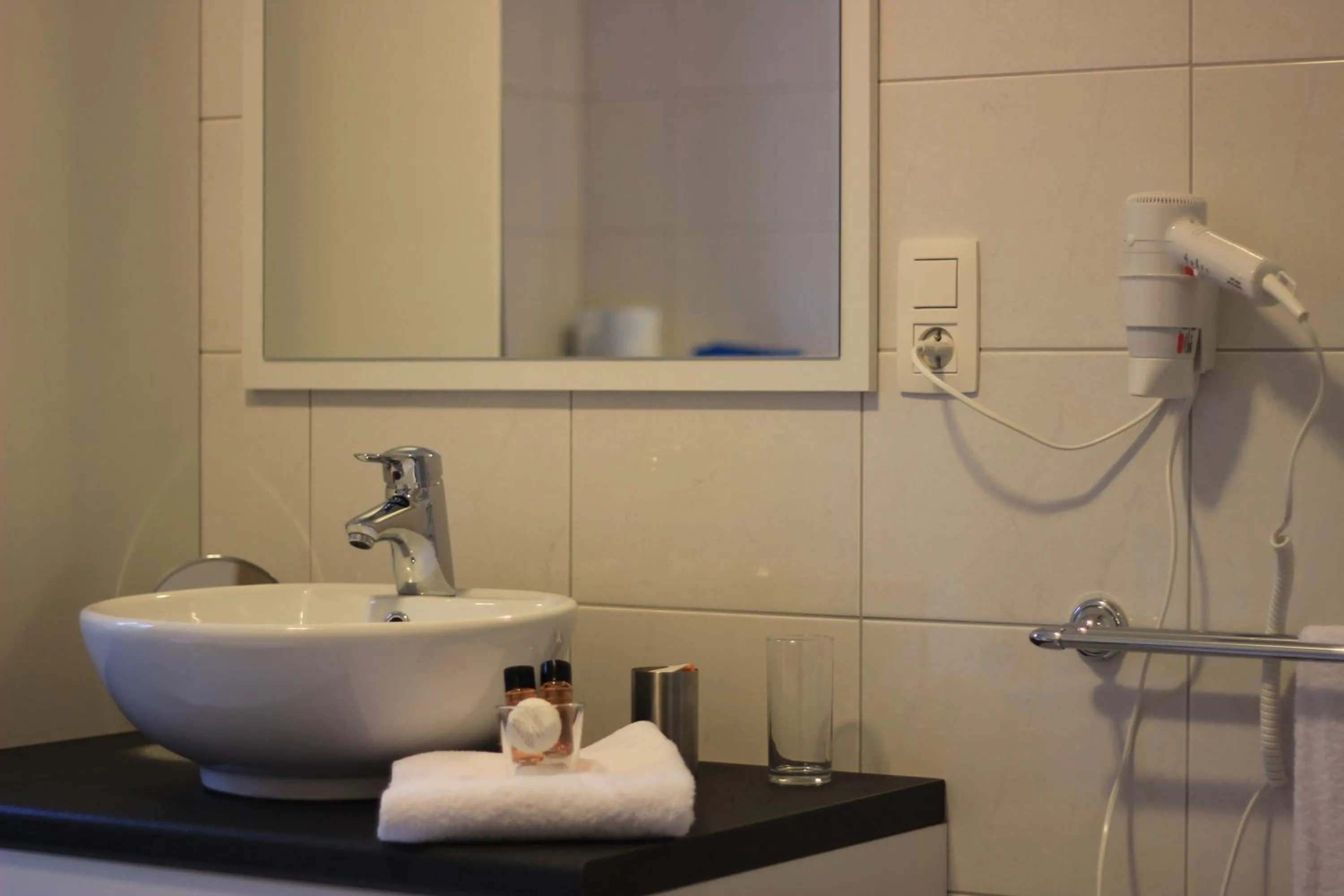 Comfort Double Room with Shower in B&B Don Genaro