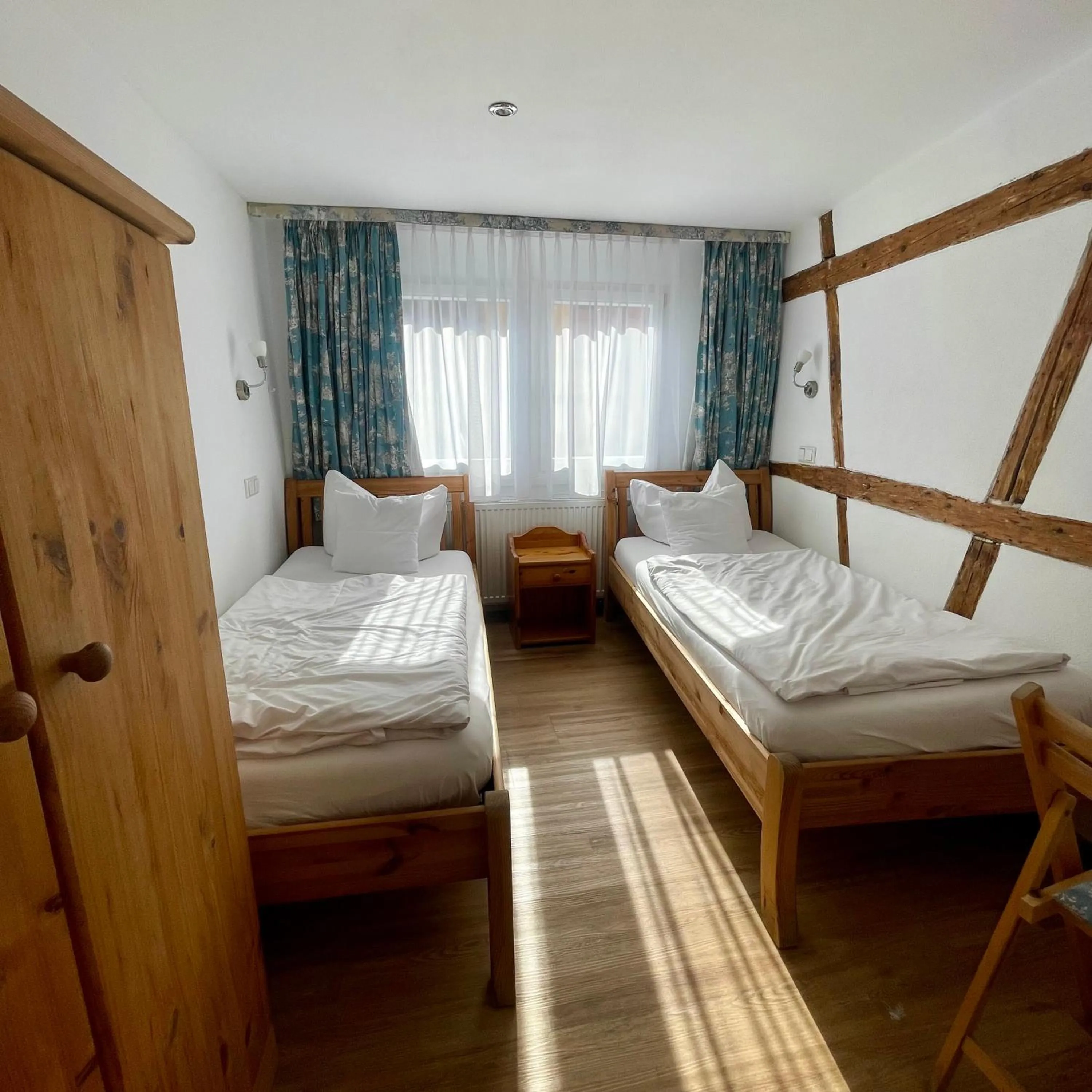 Bed in Hotel Gasthof Inselgraben garni
