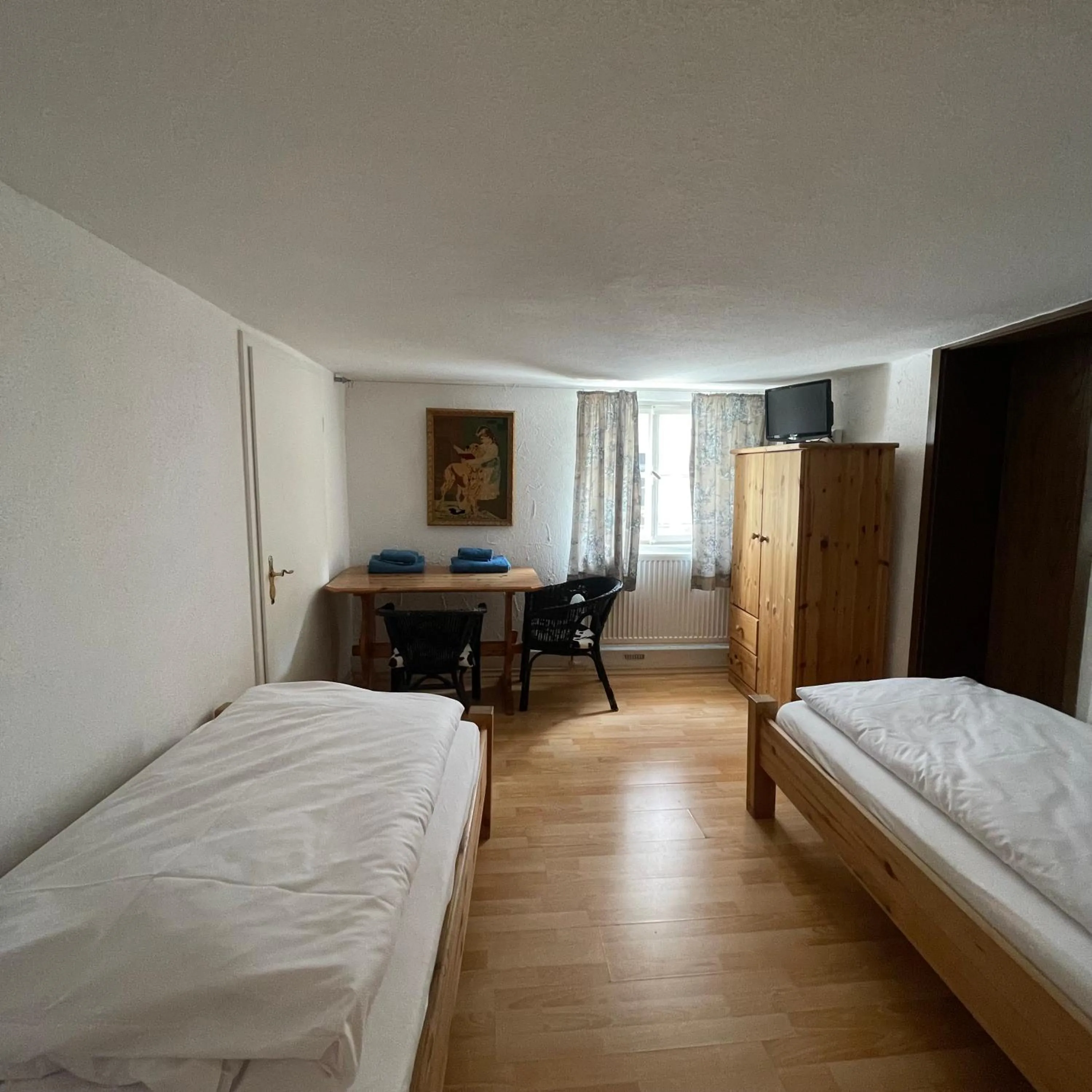 Bed in Hotel Gasthof Inselgraben garni