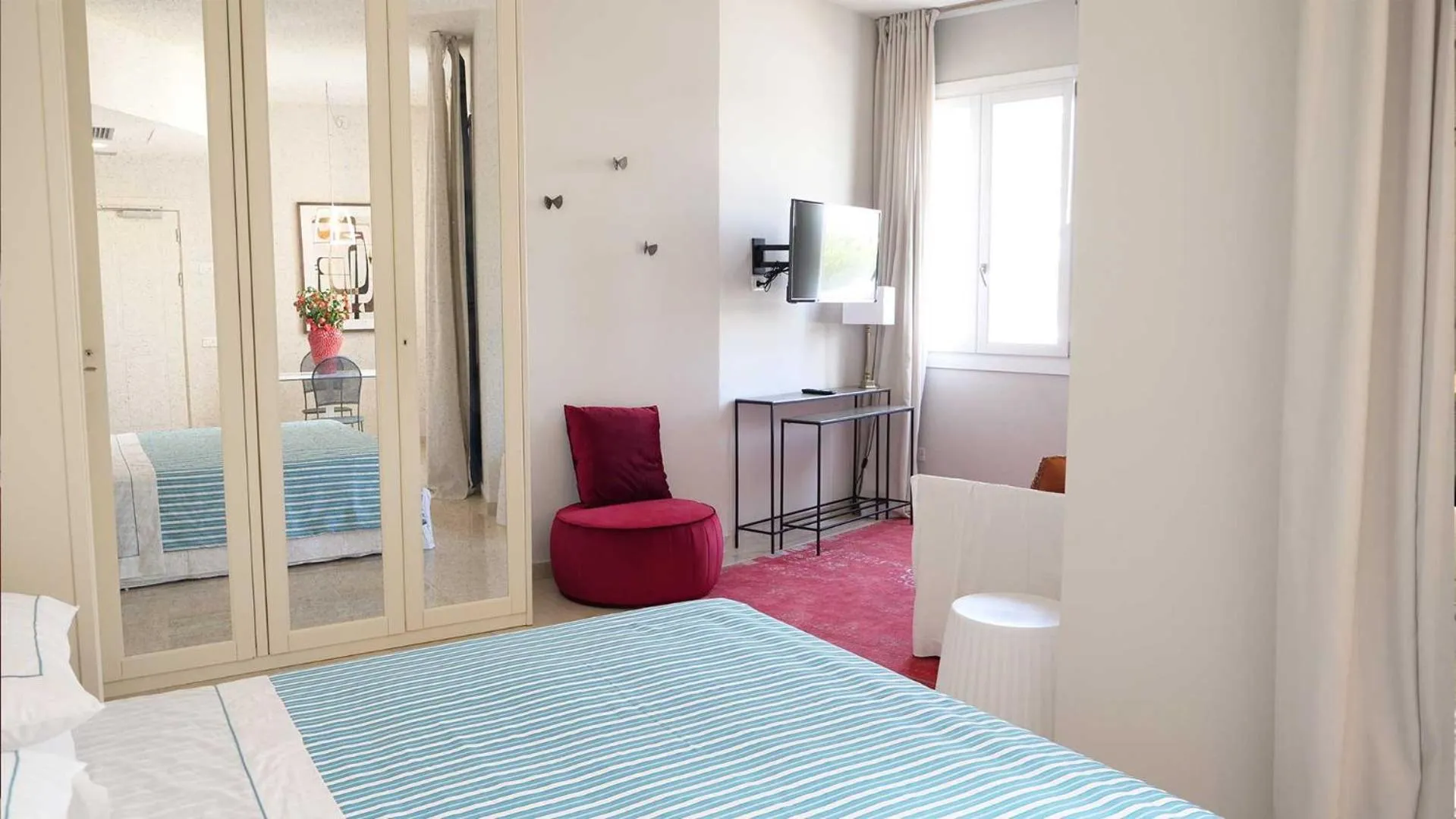 Bed in Resort Cala La Luna