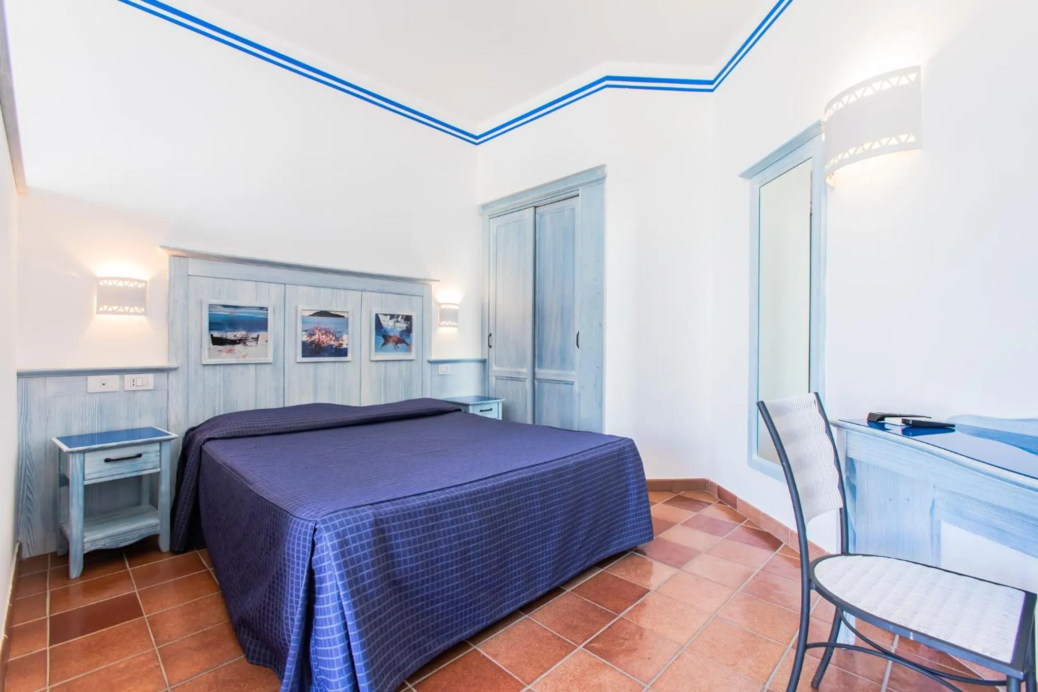 Bed in Resort Cala La Luna