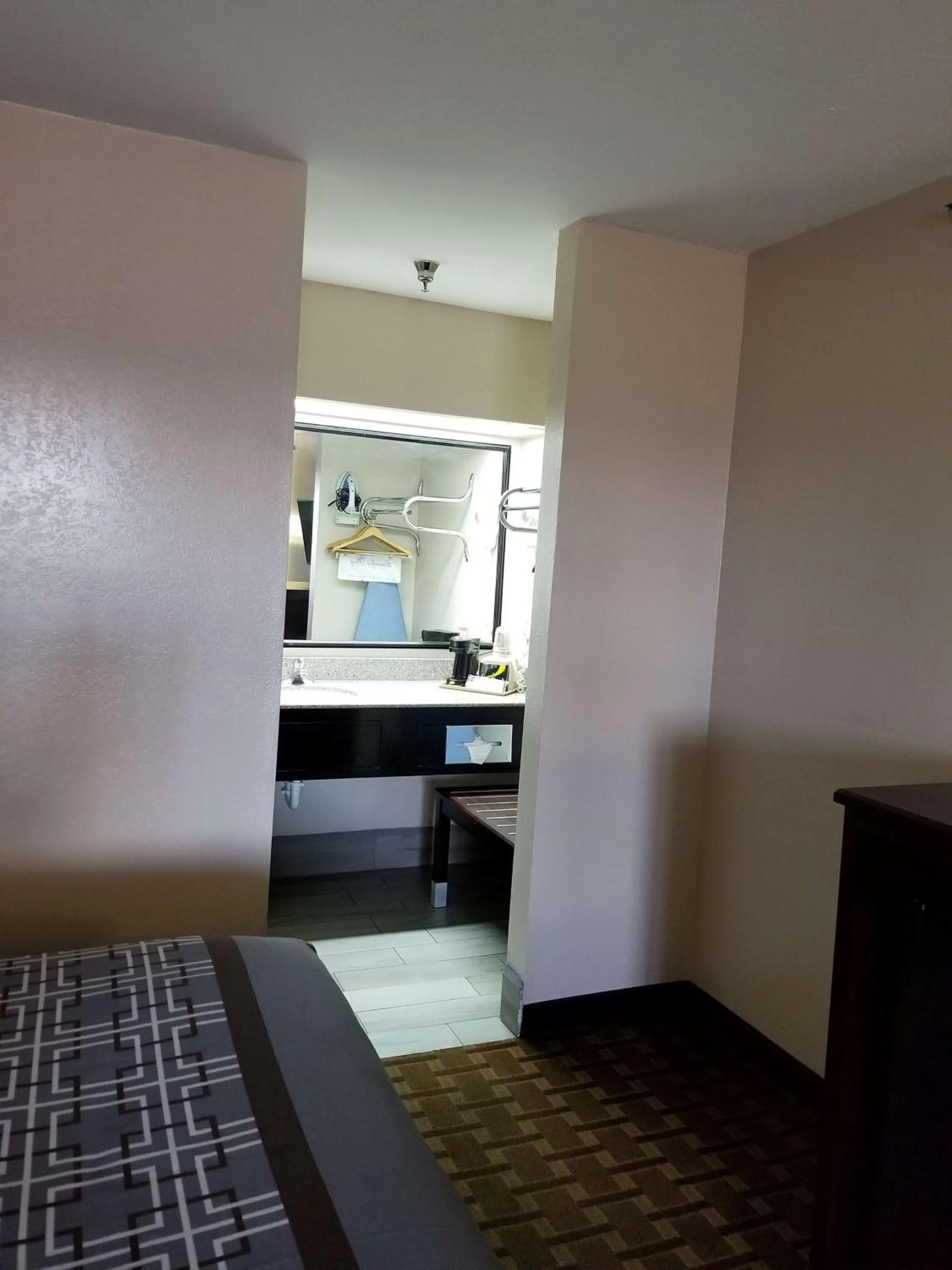 Bedroom, Bed in SureStay Hotel by Best Western Terrell