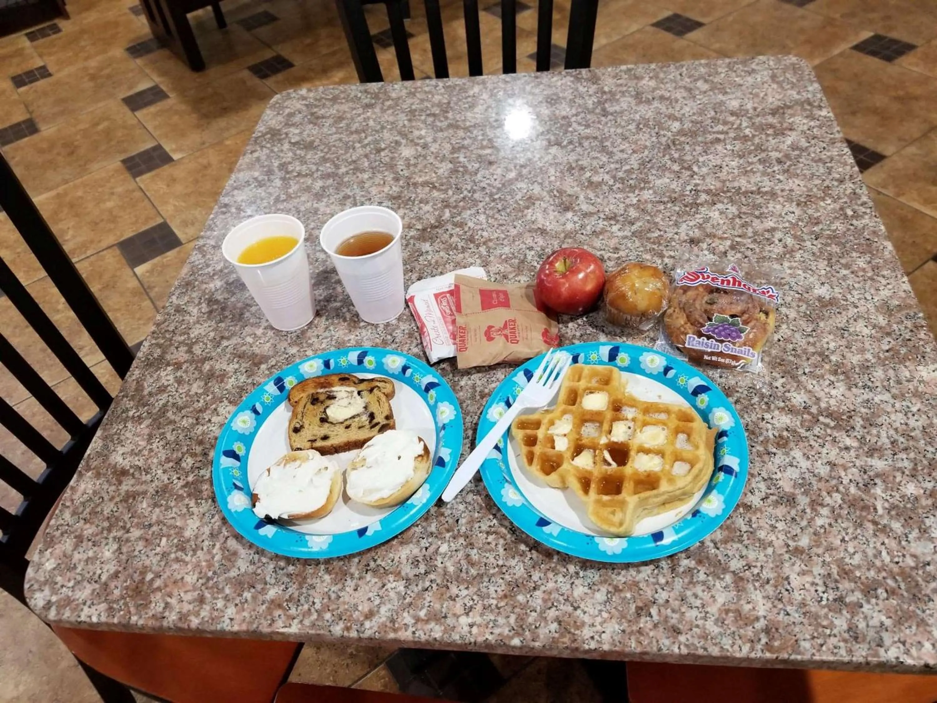 Breakfast in SureStay Hotel by Best Western Terrell