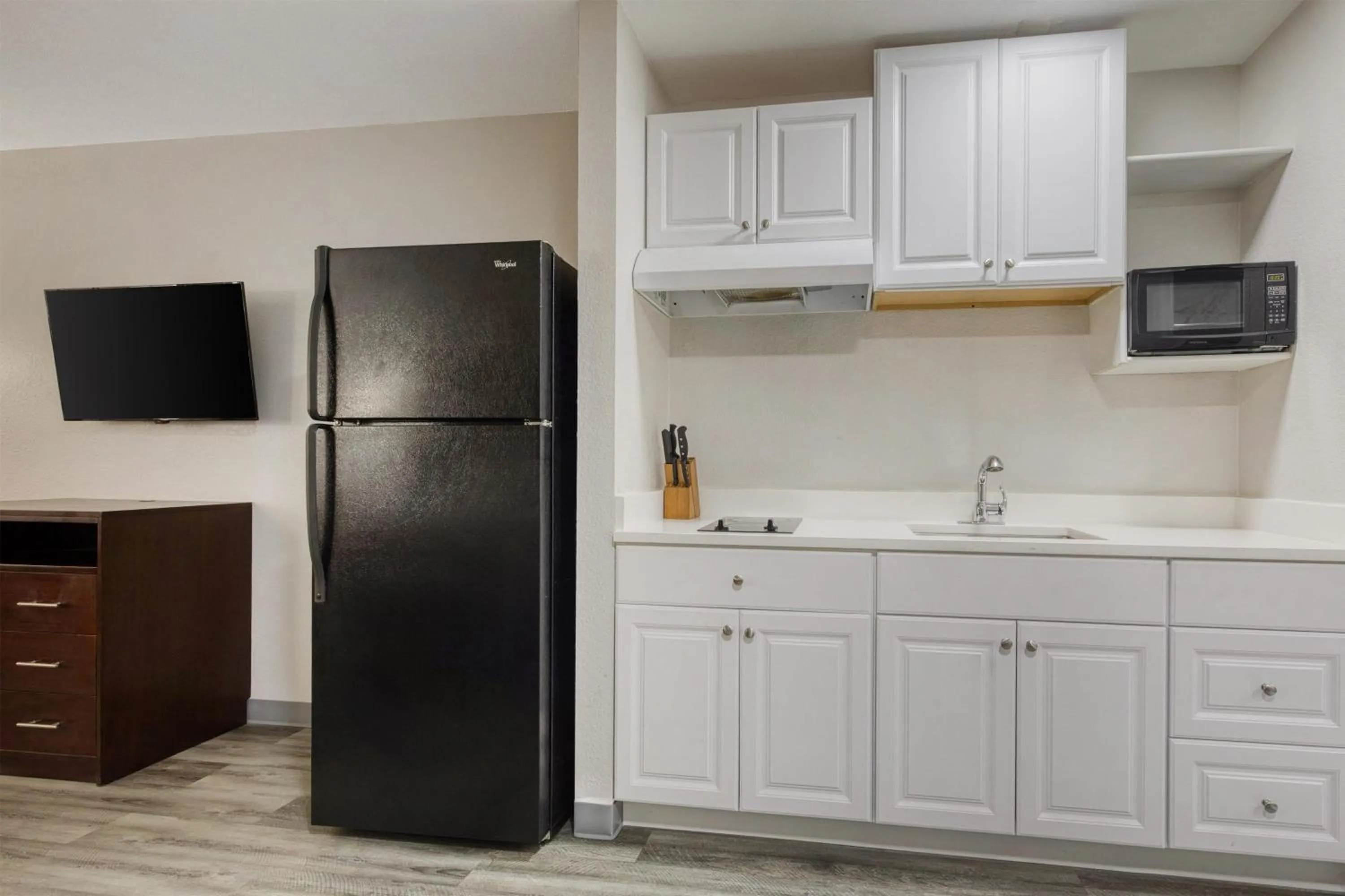 Bedroom in SureStay Hotel by Best Western Terrell