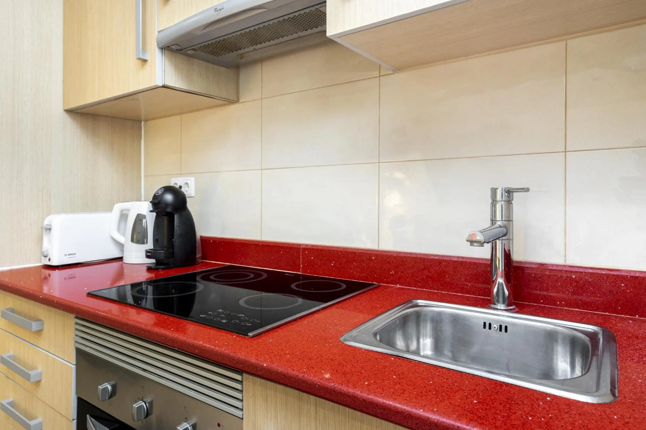 Kitchen or kitchenette in Modern Alfama Studio