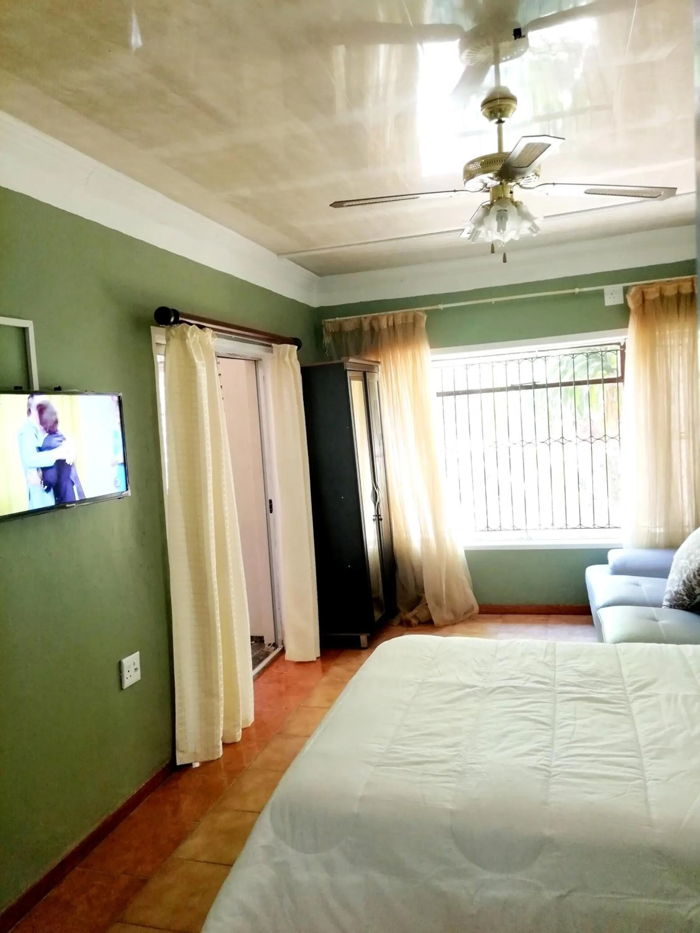 Bed in Ankuweni Guest house