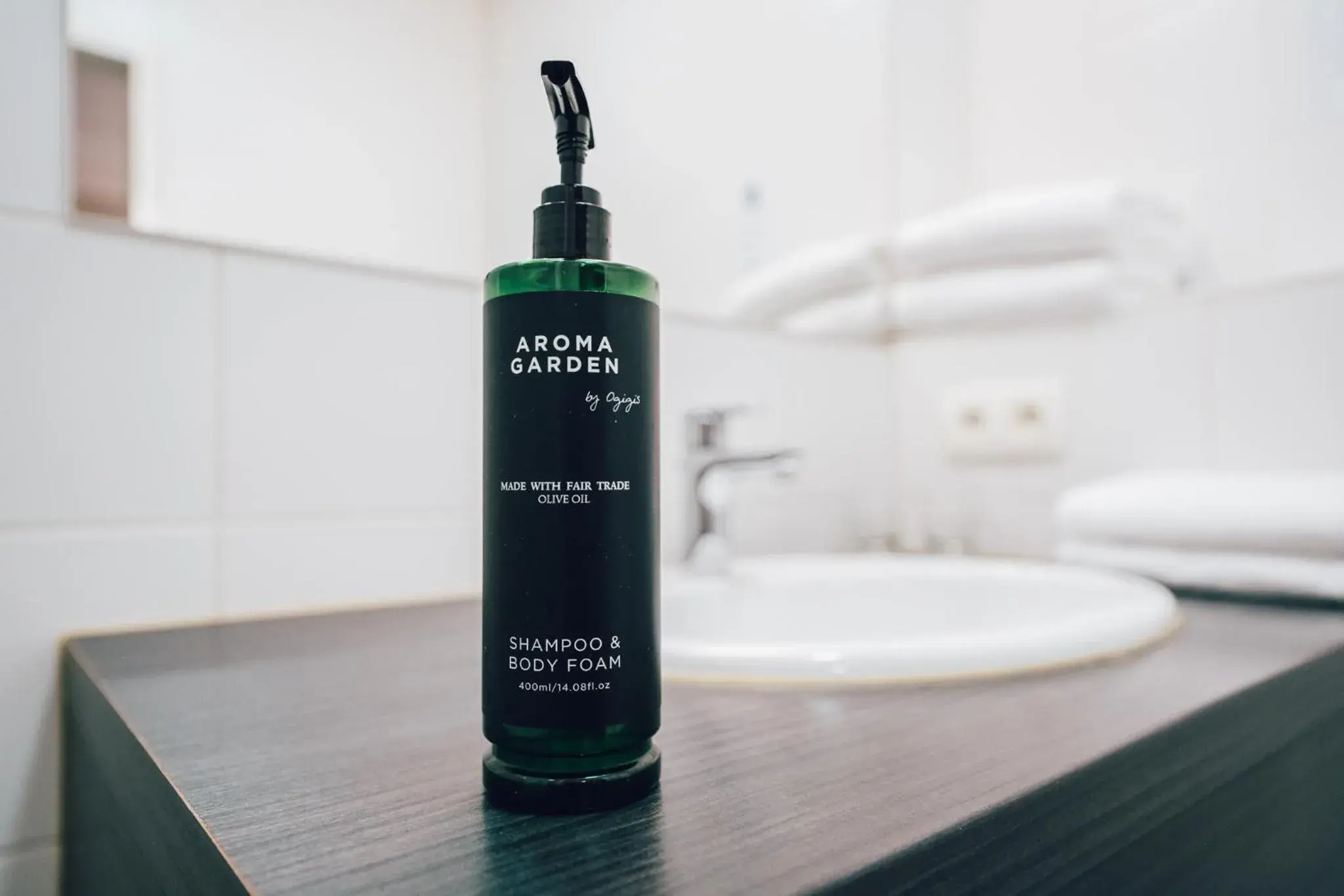 Standard Twin Room in Antwerp Harbour Hotel Standard Twin Room in Antwerp Harbour Hotel