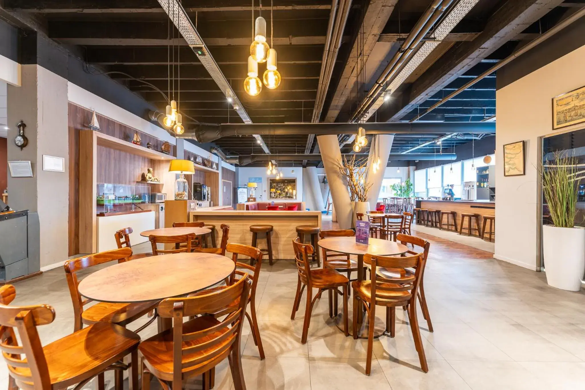 Lounge or bar in Antwerp Harbour Hotel Lounge or bar in Antwerp Harbour Hotel