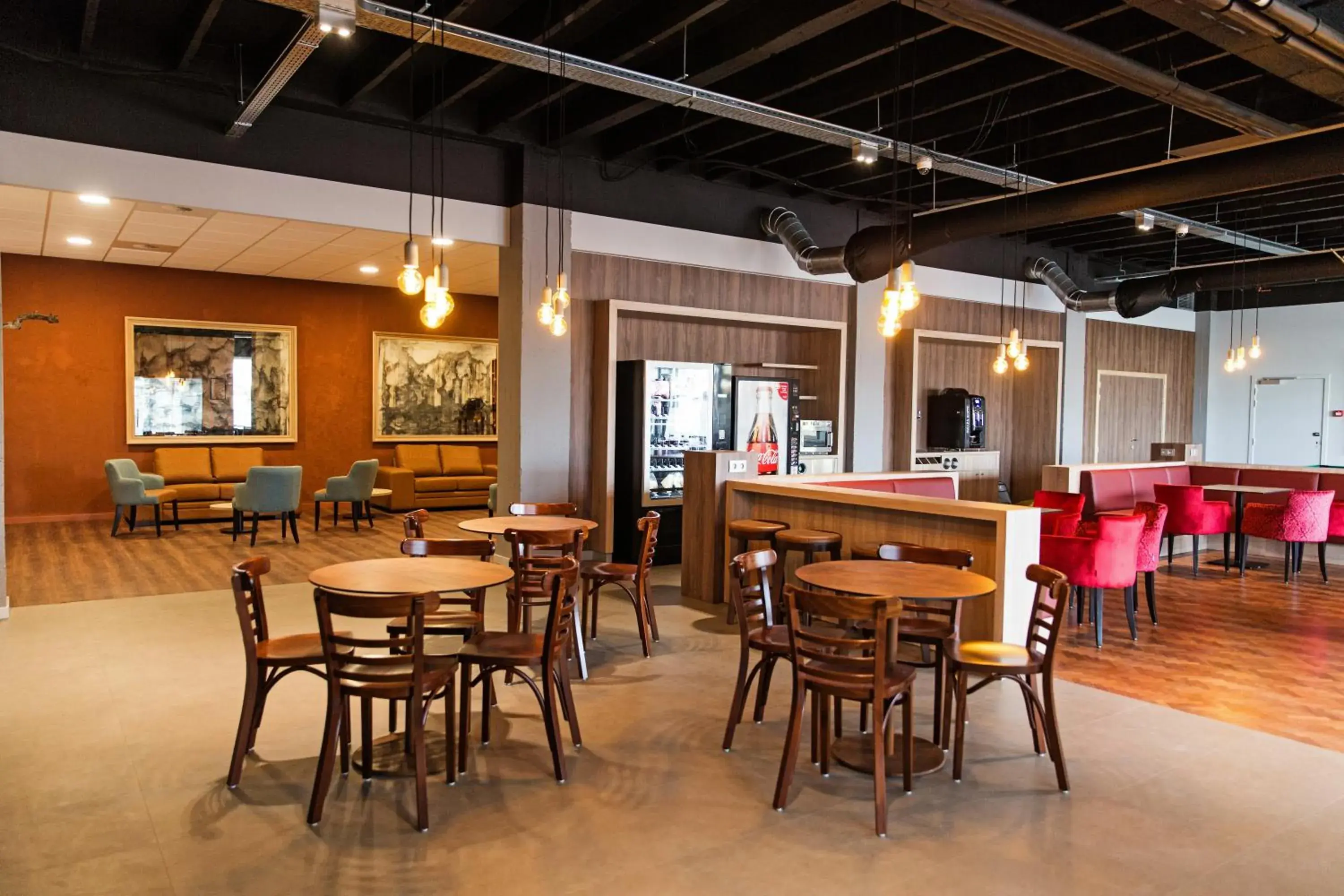 Lounge or bar in Antwerp Harbour Hotel Lounge or bar in Antwerp Harbour Hotel