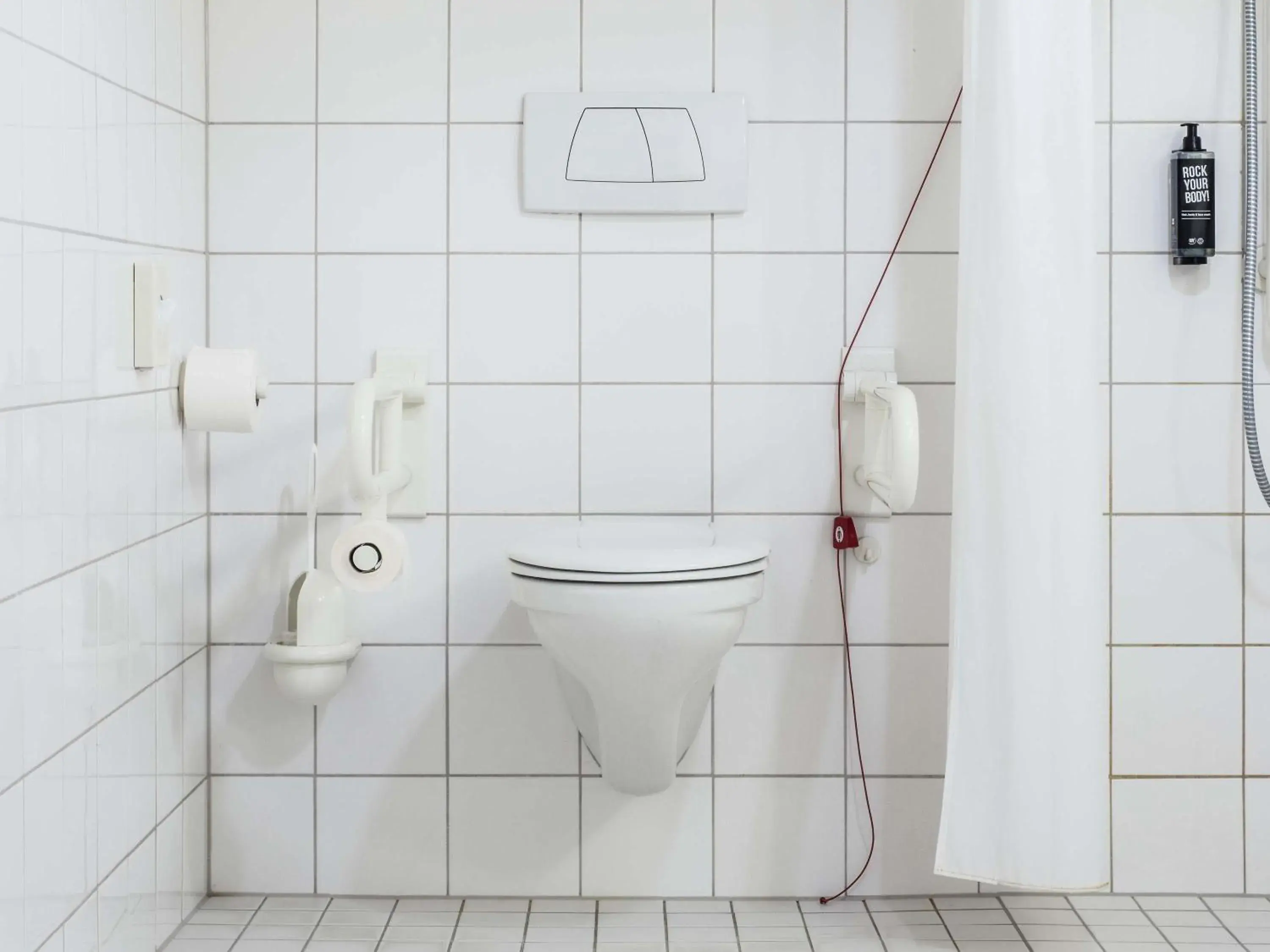 Bedroom in ibis Stuttgart Centrum Bedroom in ibis Stuttgart Centrum