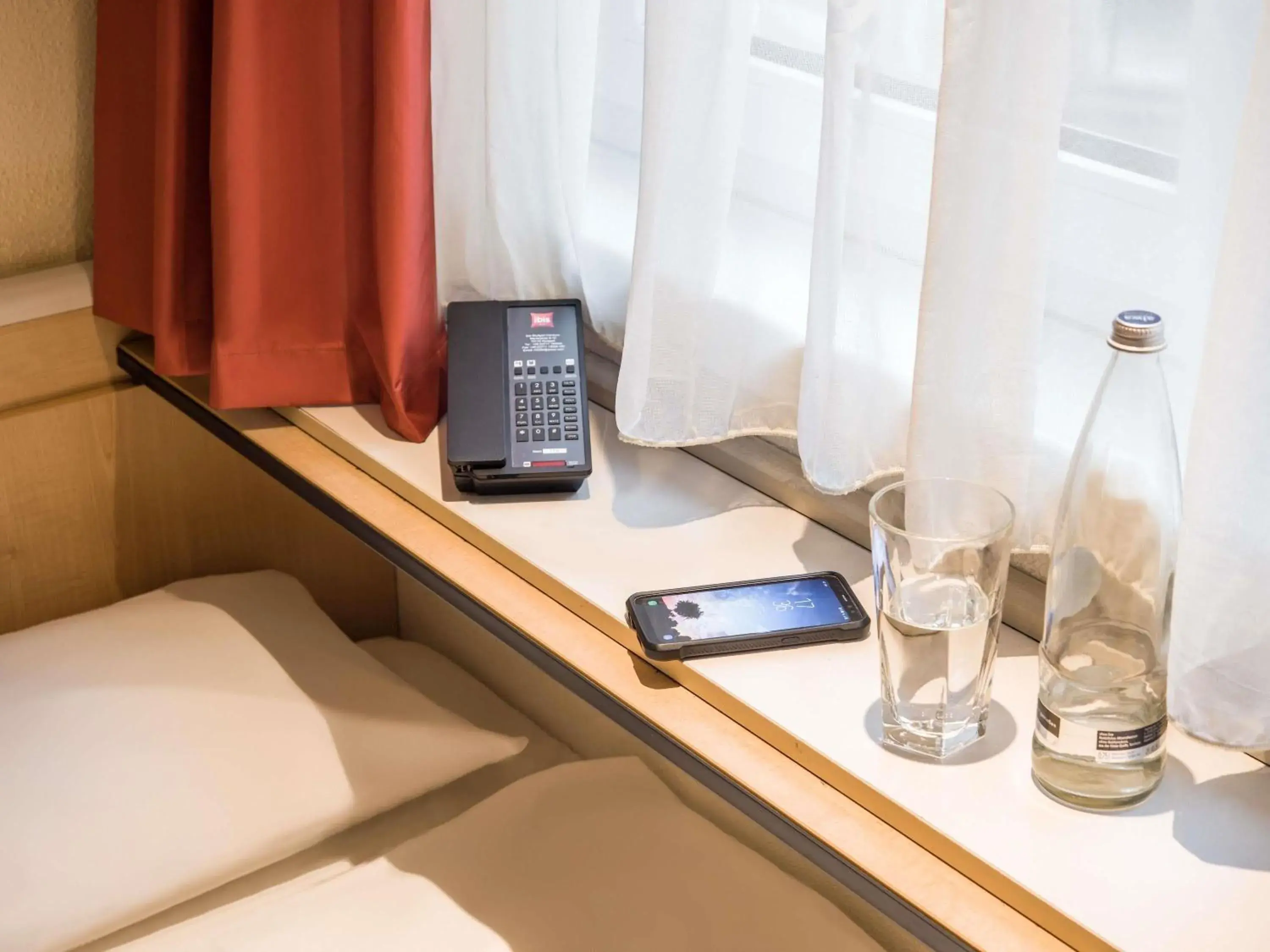 Bedroom, Bed in ibis Stuttgart Centrum Bedroom, Bed in ibis Stuttgart Centrum