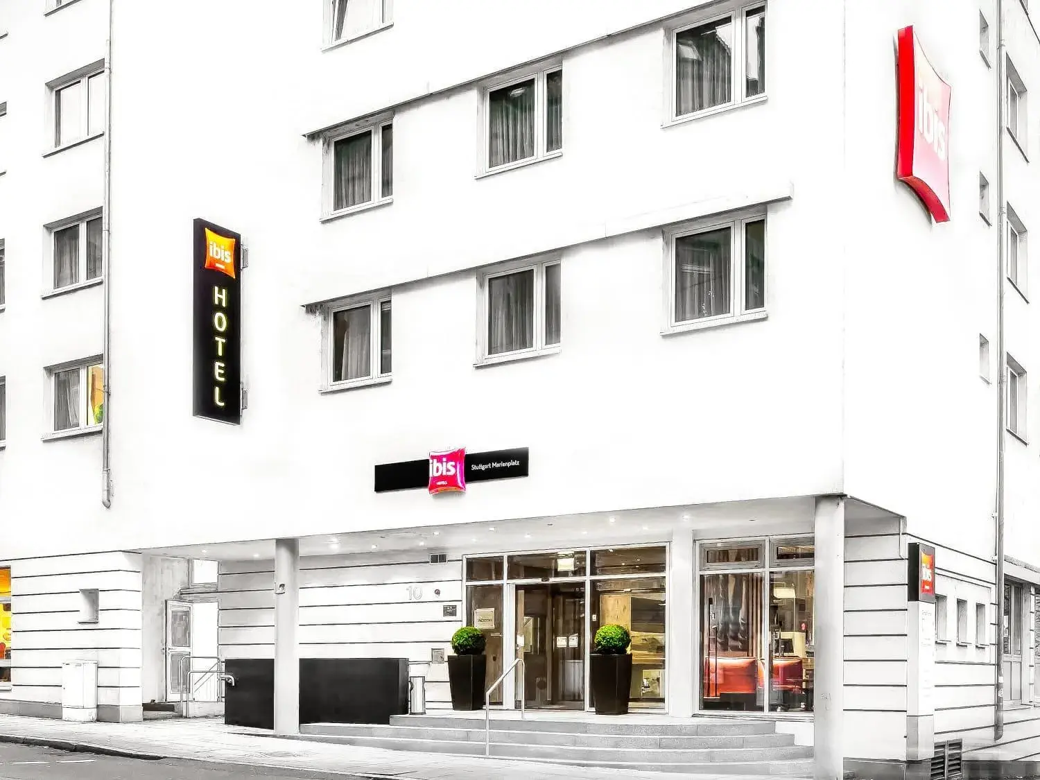 Property building in ibis Stuttgart Centrum Property building in ibis Stuttgart Centrum