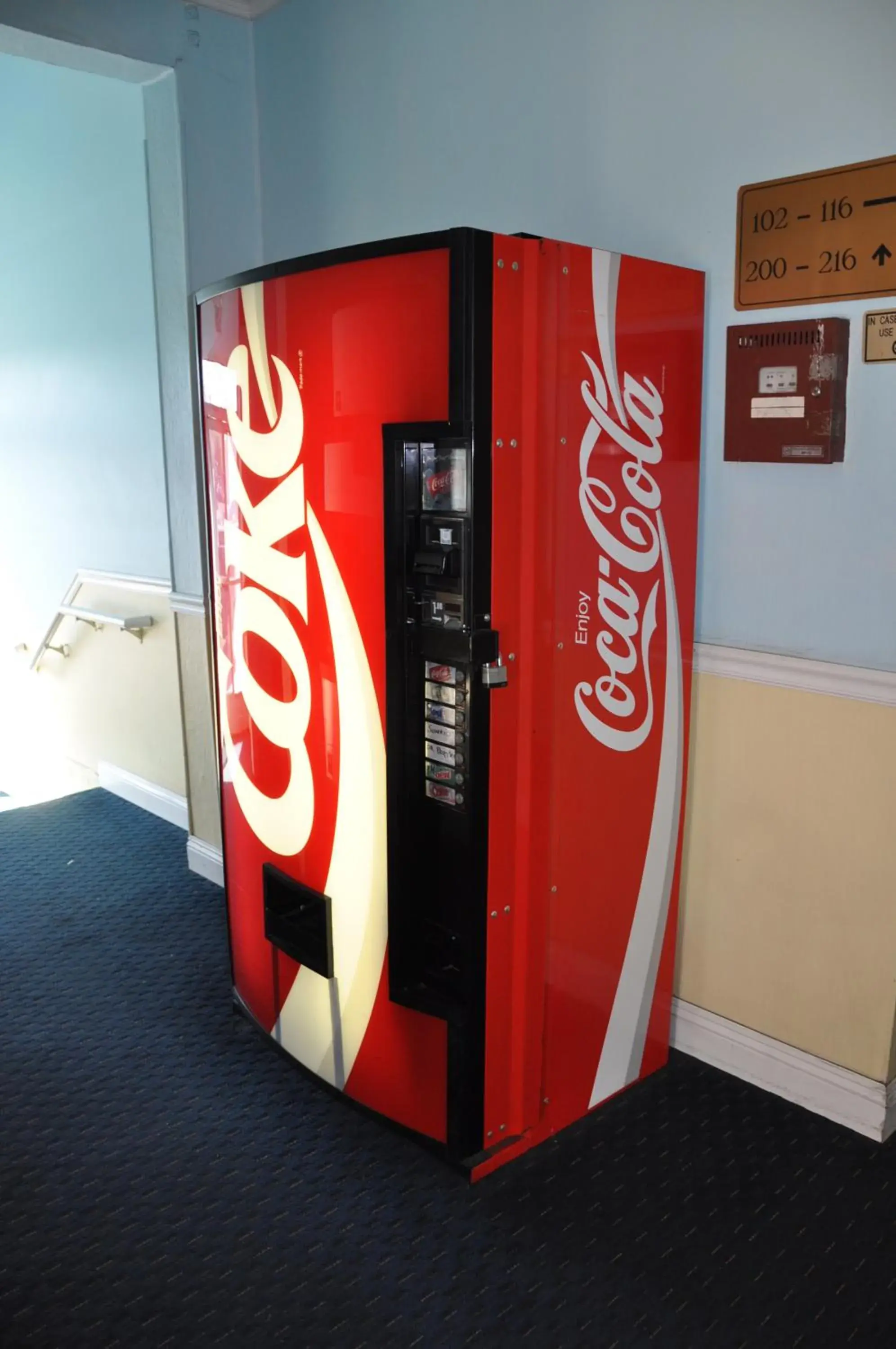 Decorative detail in Super 8 by Wyndham Hayward Downtown Decorative detail in Super 8 by Wyndham Hayward Downtown