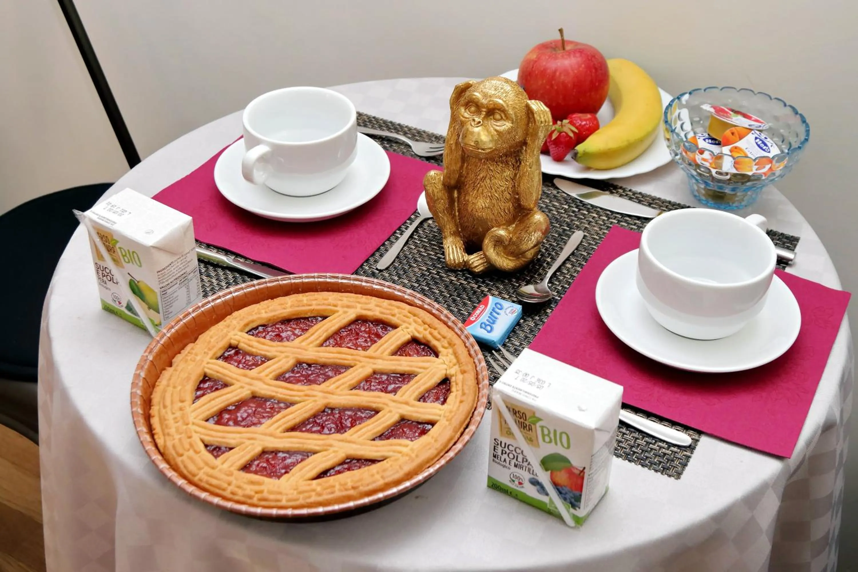 Food and drinks in Termini Terrace