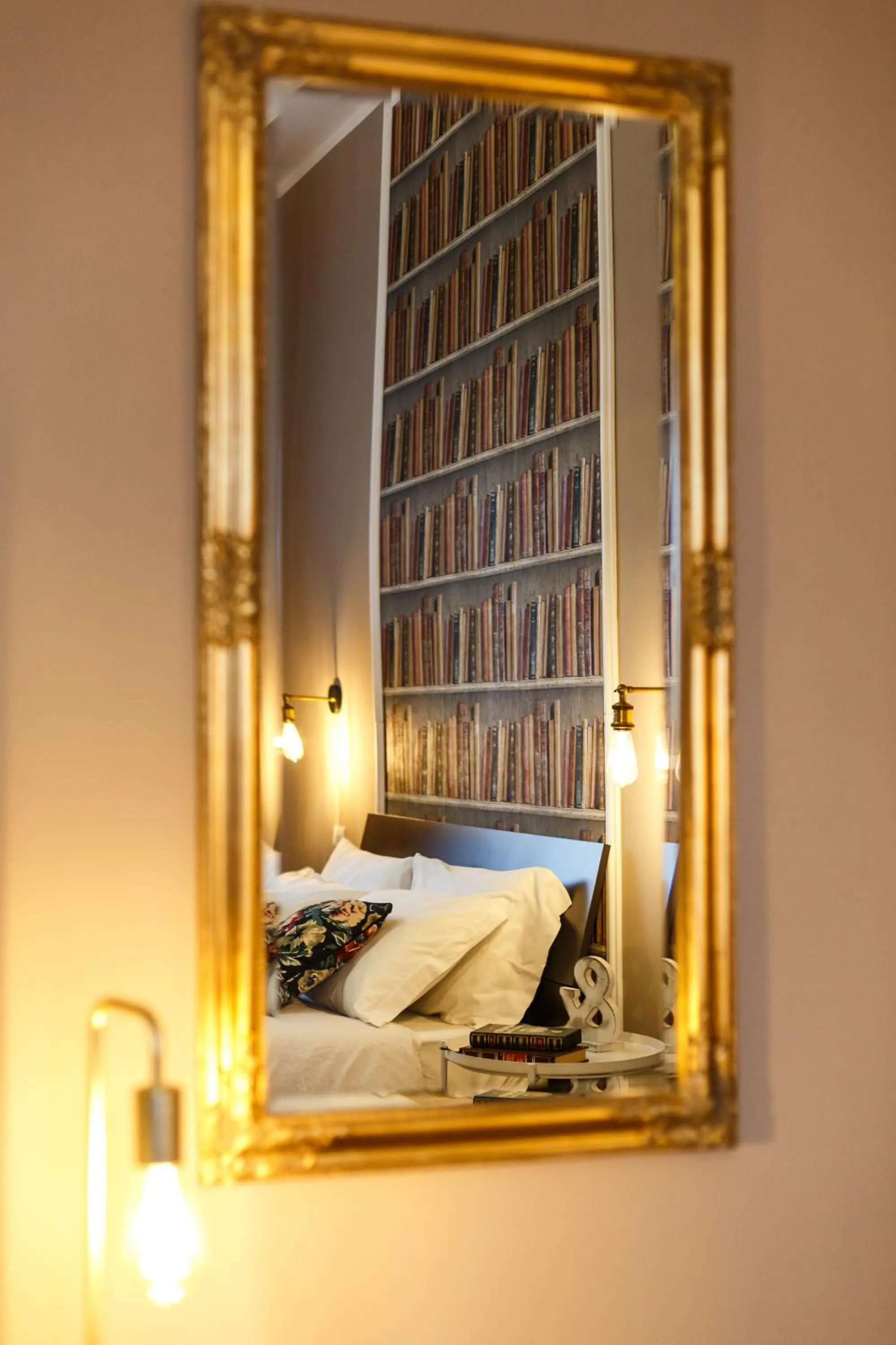 Bed in A Casa di Leonardo II