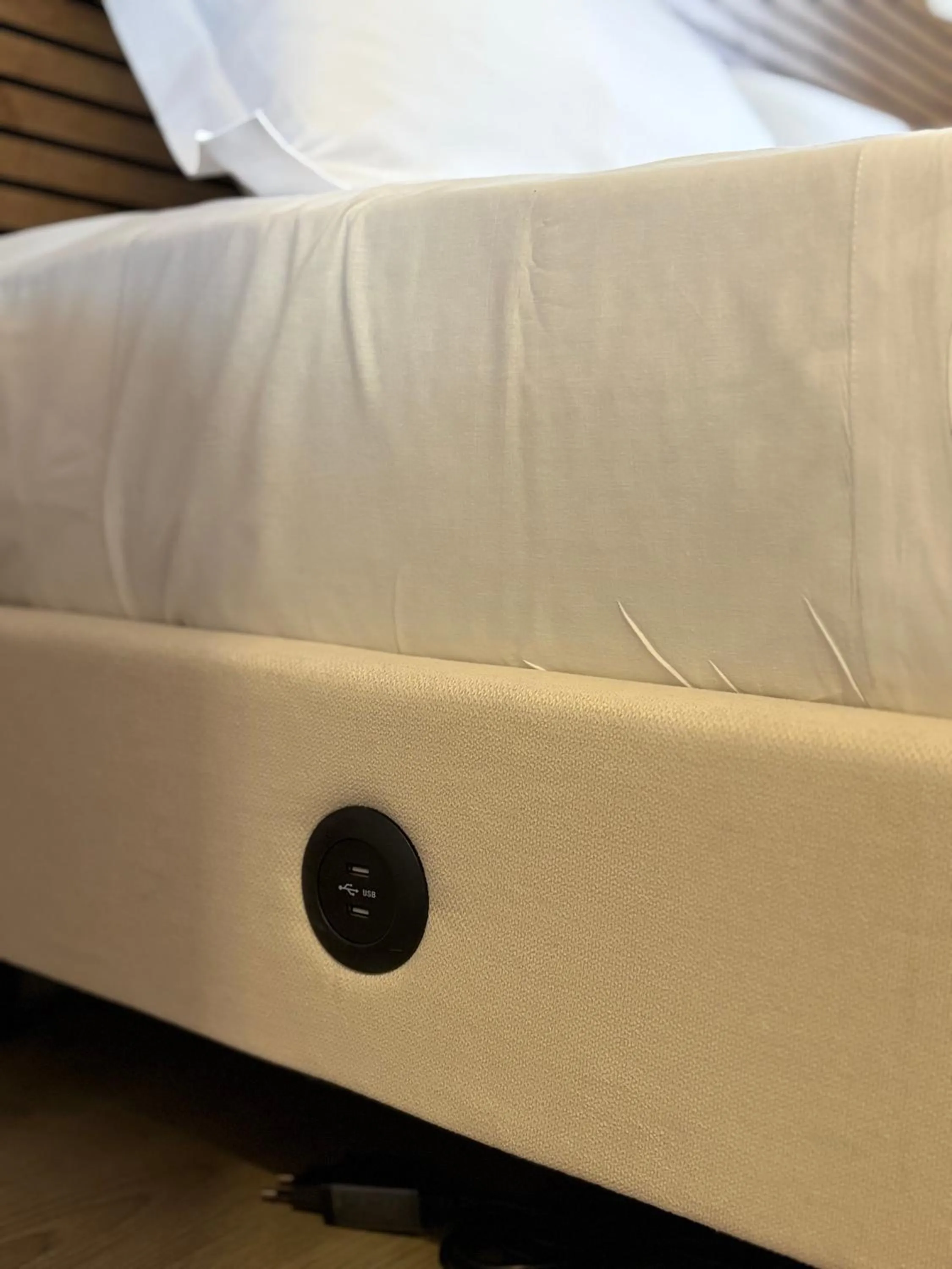 Bed in A Casa di Leonardo II