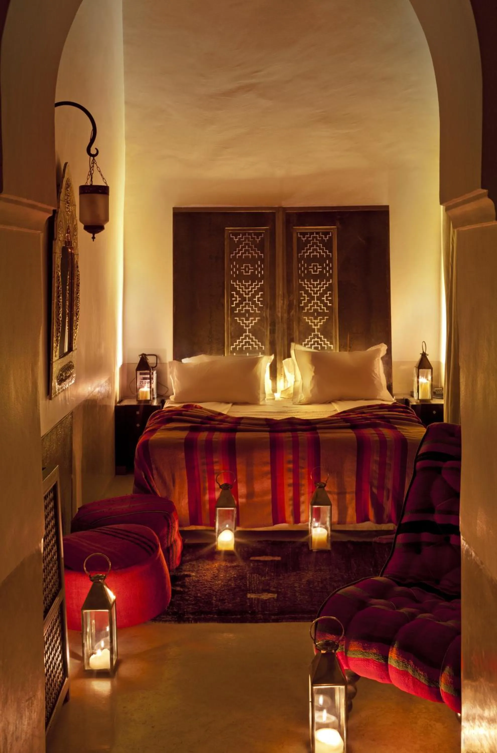 Decorative detail, Bed in Le Farnatchi