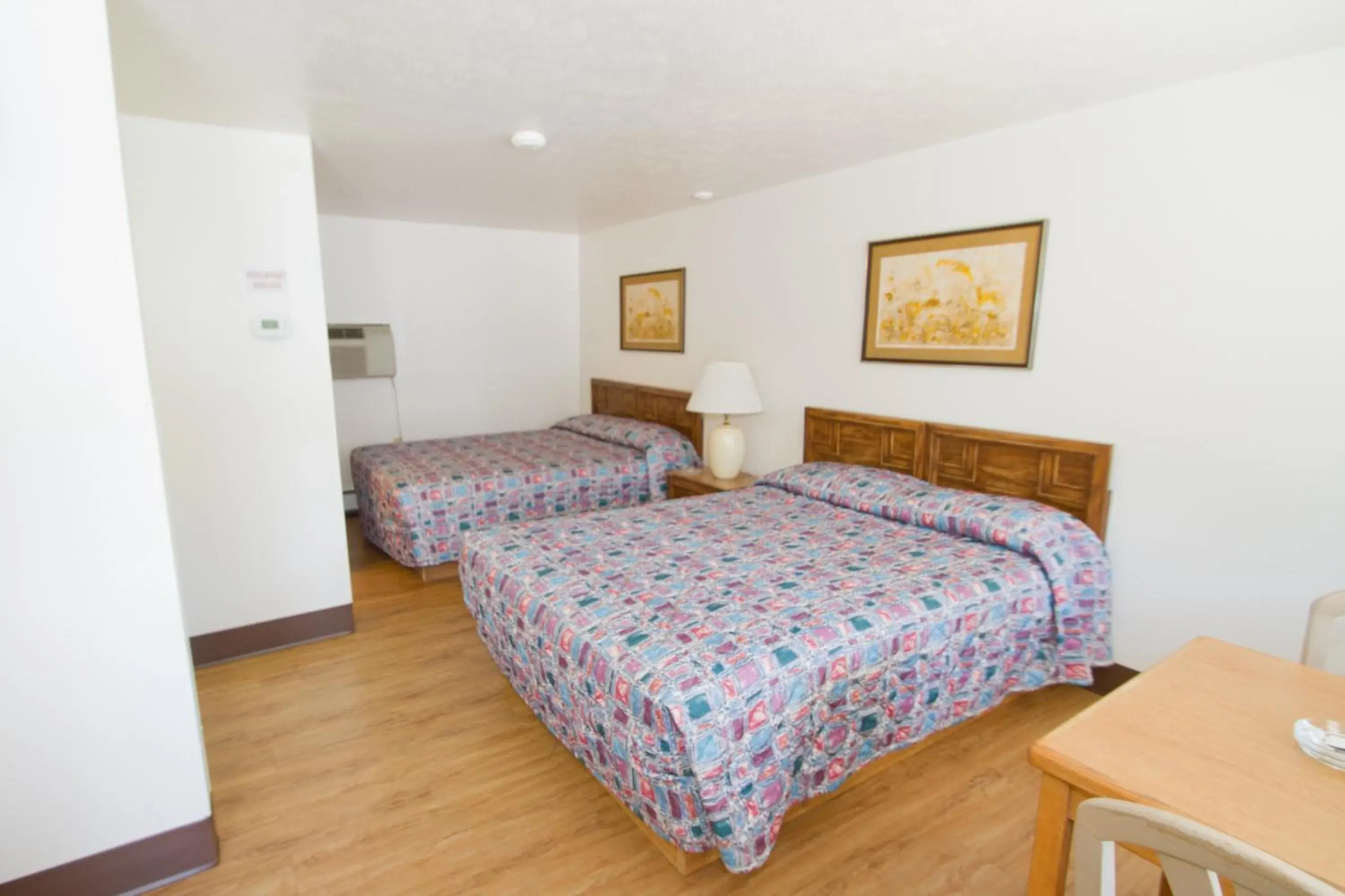 Photo of the whole room in Brooks St. Motor Inn Photo of the whole room in Brooks St. Motor Inn