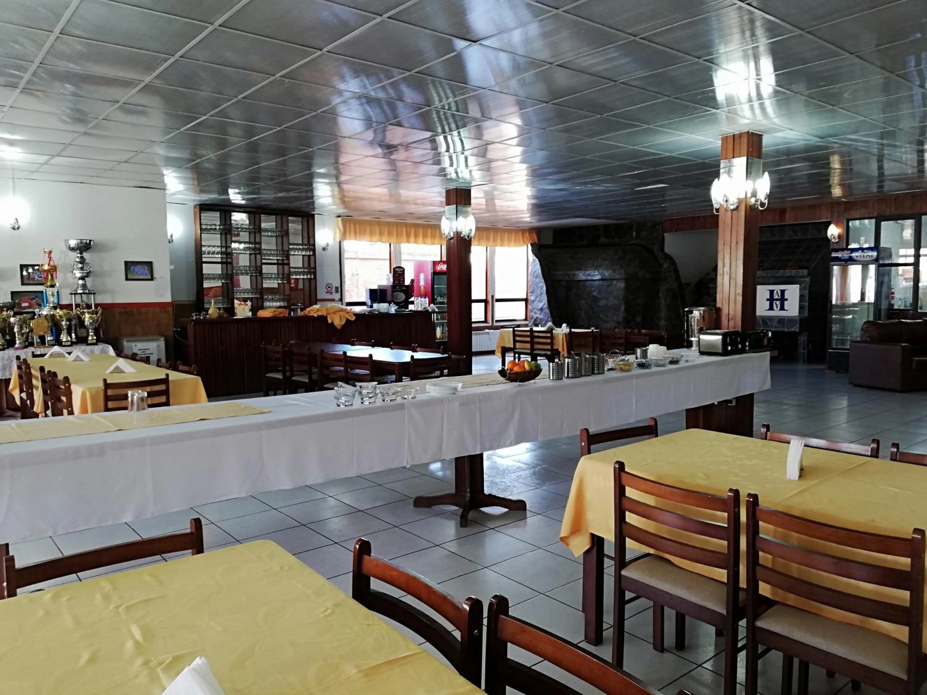 Restaurant/places to eat in Agostini Hotel