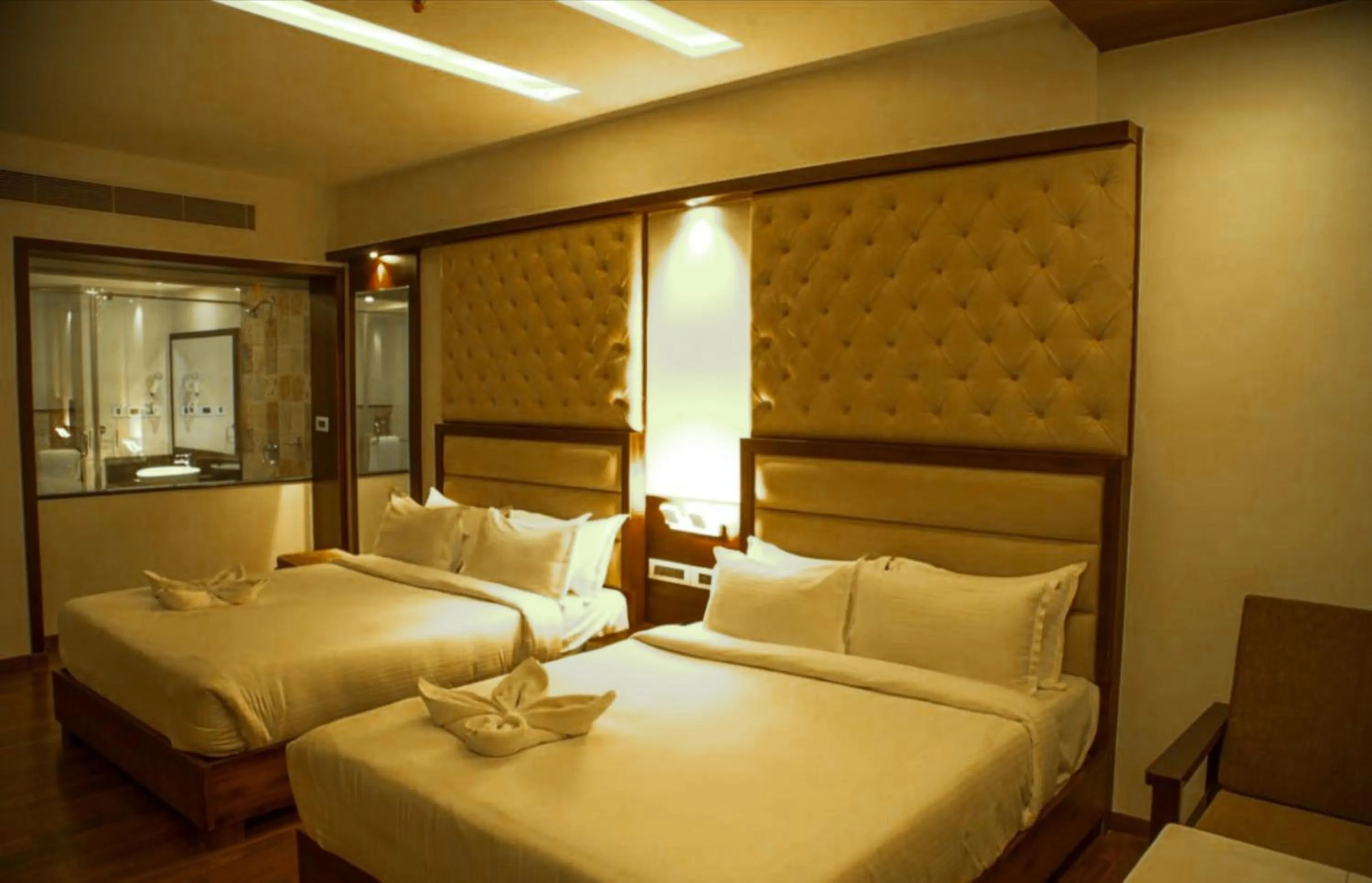 Bed in Hotel Preethi International