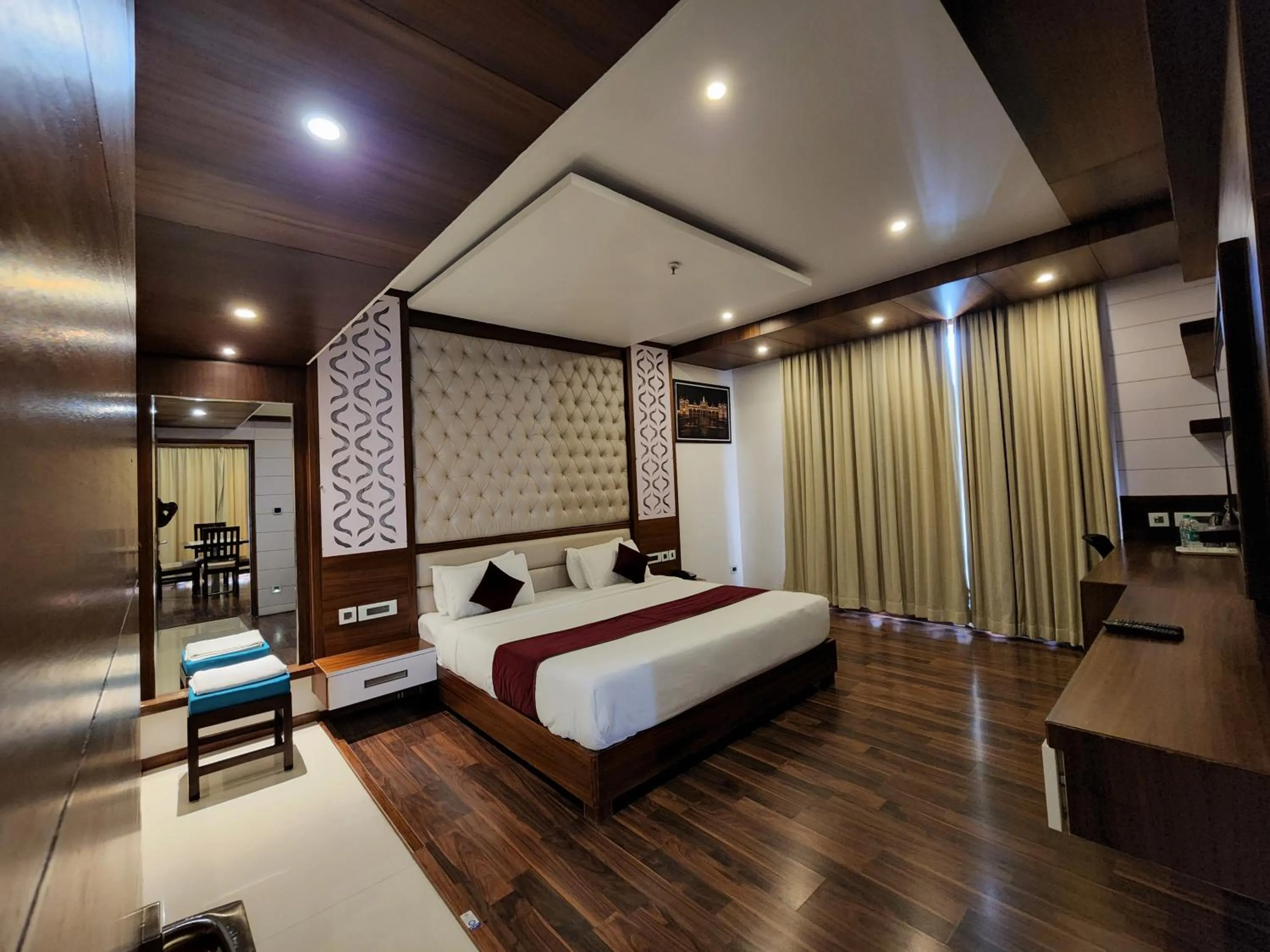 Bedroom, Bed in Hotel Preethi International