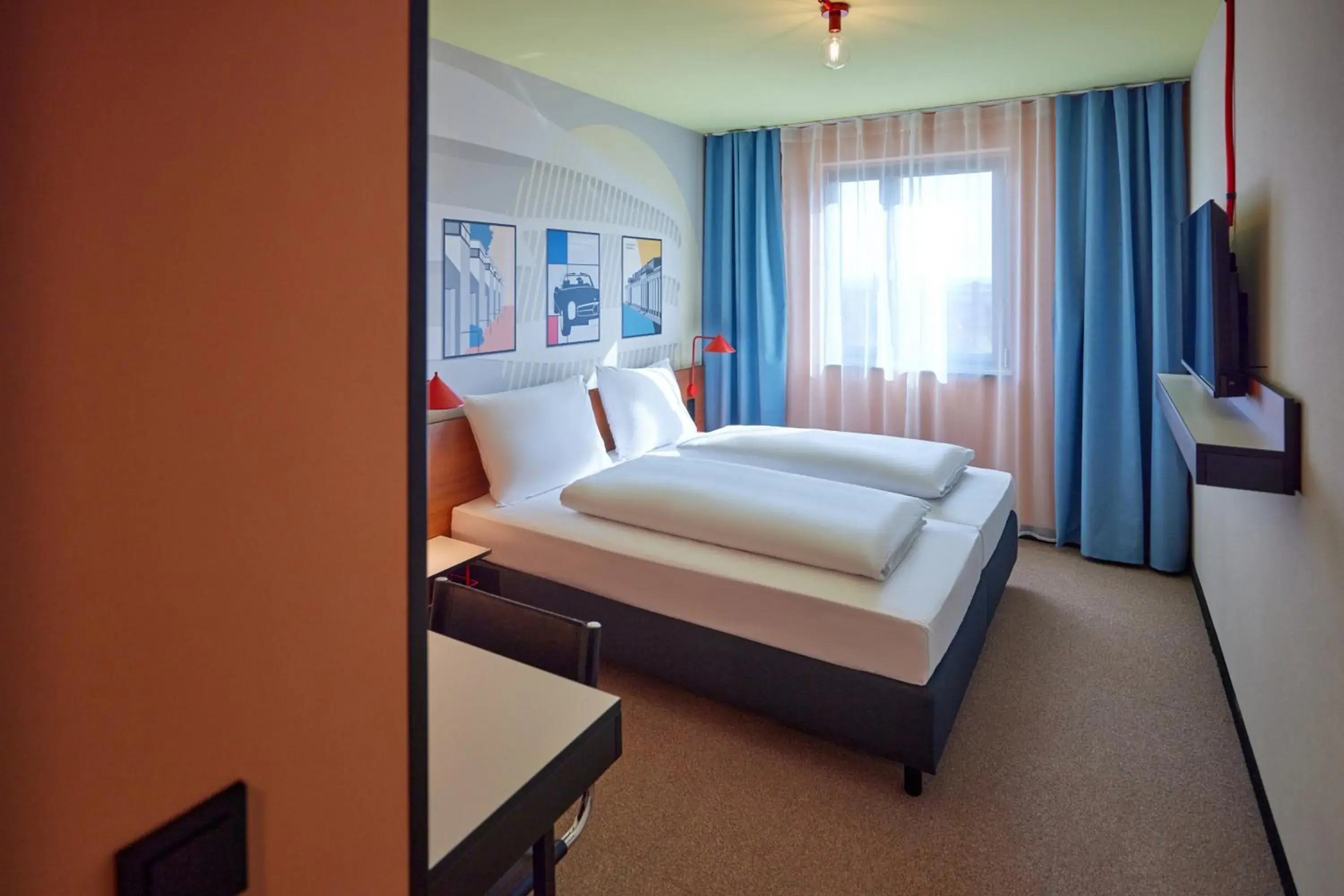 Bed in McDreams Hotel Stuttgart-City Bed in McDreams Hotel Stuttgart-City
