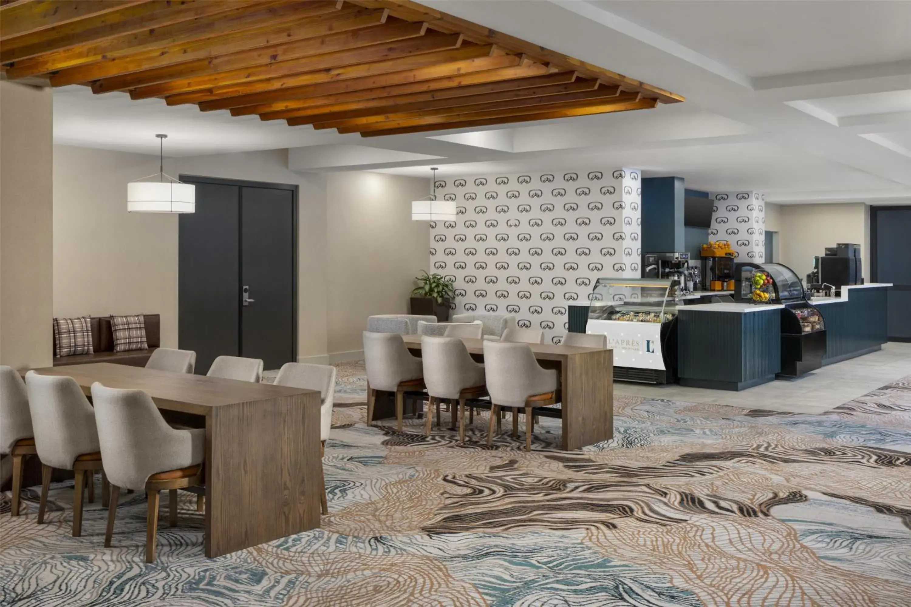 Restaurant/places to eat in Hilton Whistler Resort & Spa Restaurant/places to eat in Hilton Whistler Resort & Spa