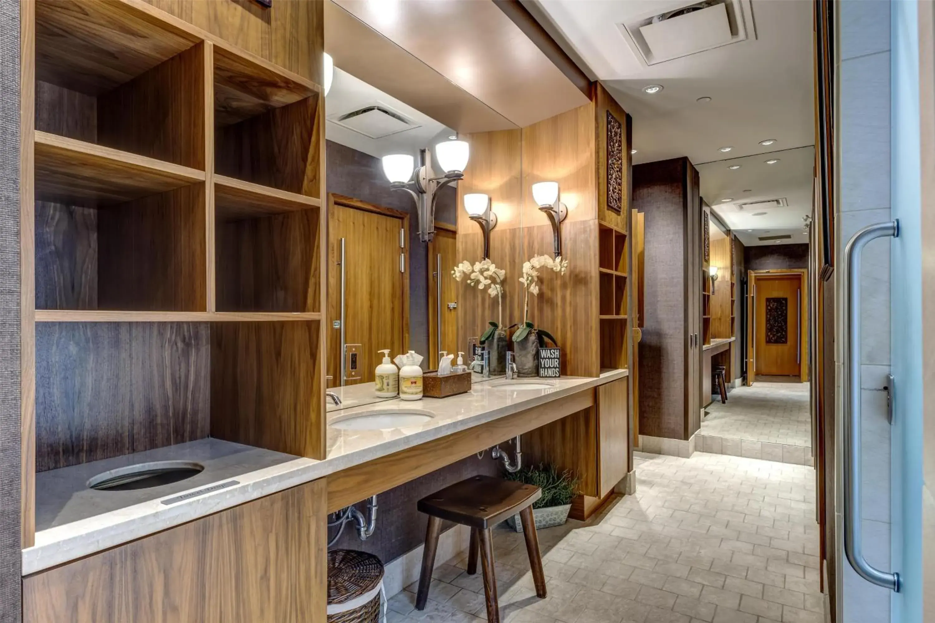 Spa and wellness centre/facilities in Hilton Whistler Resort & Spa Spa and wellness centre/facilities in Hilton Whistler Resort & Spa