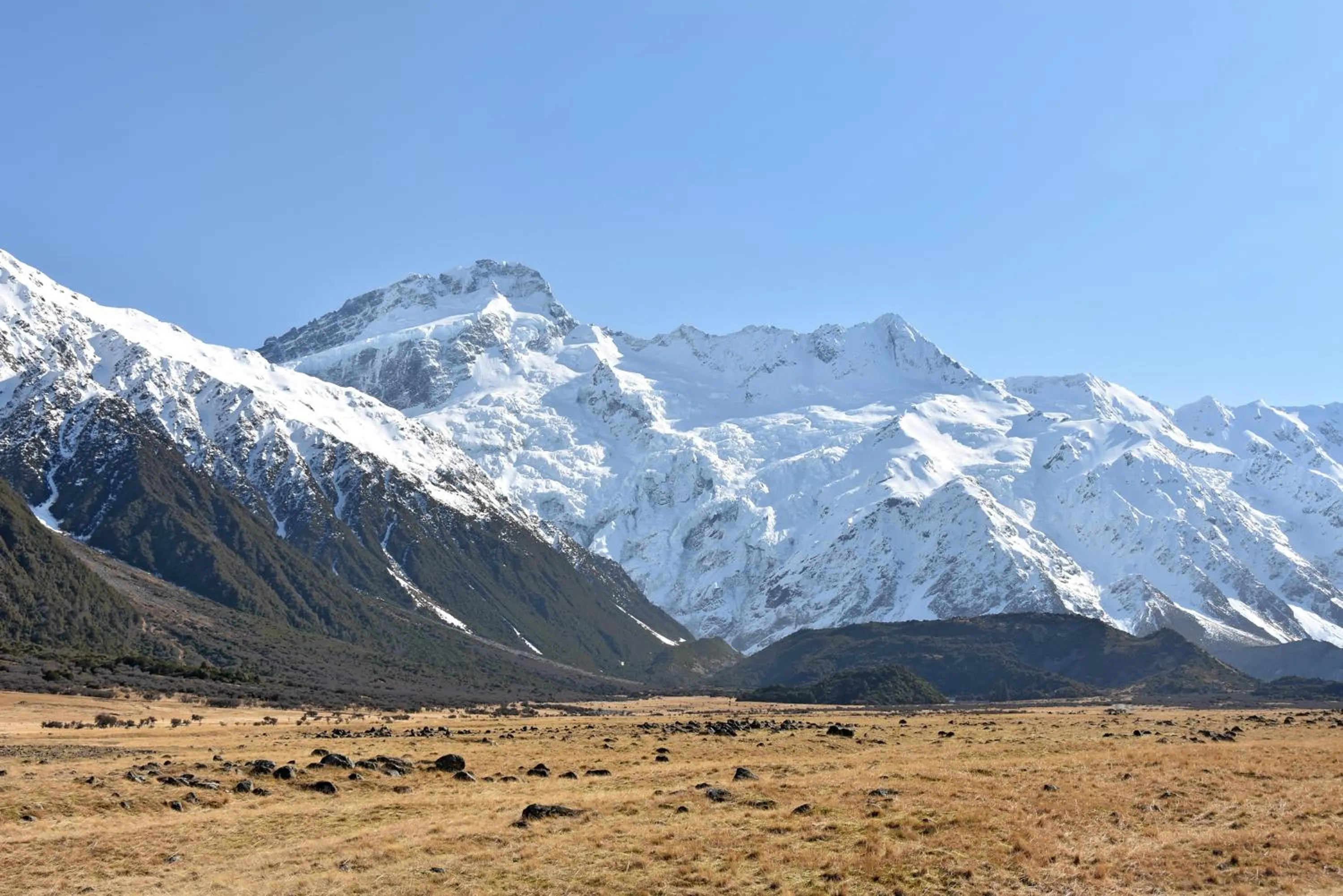 Mountain view in Aoraki Court Motel