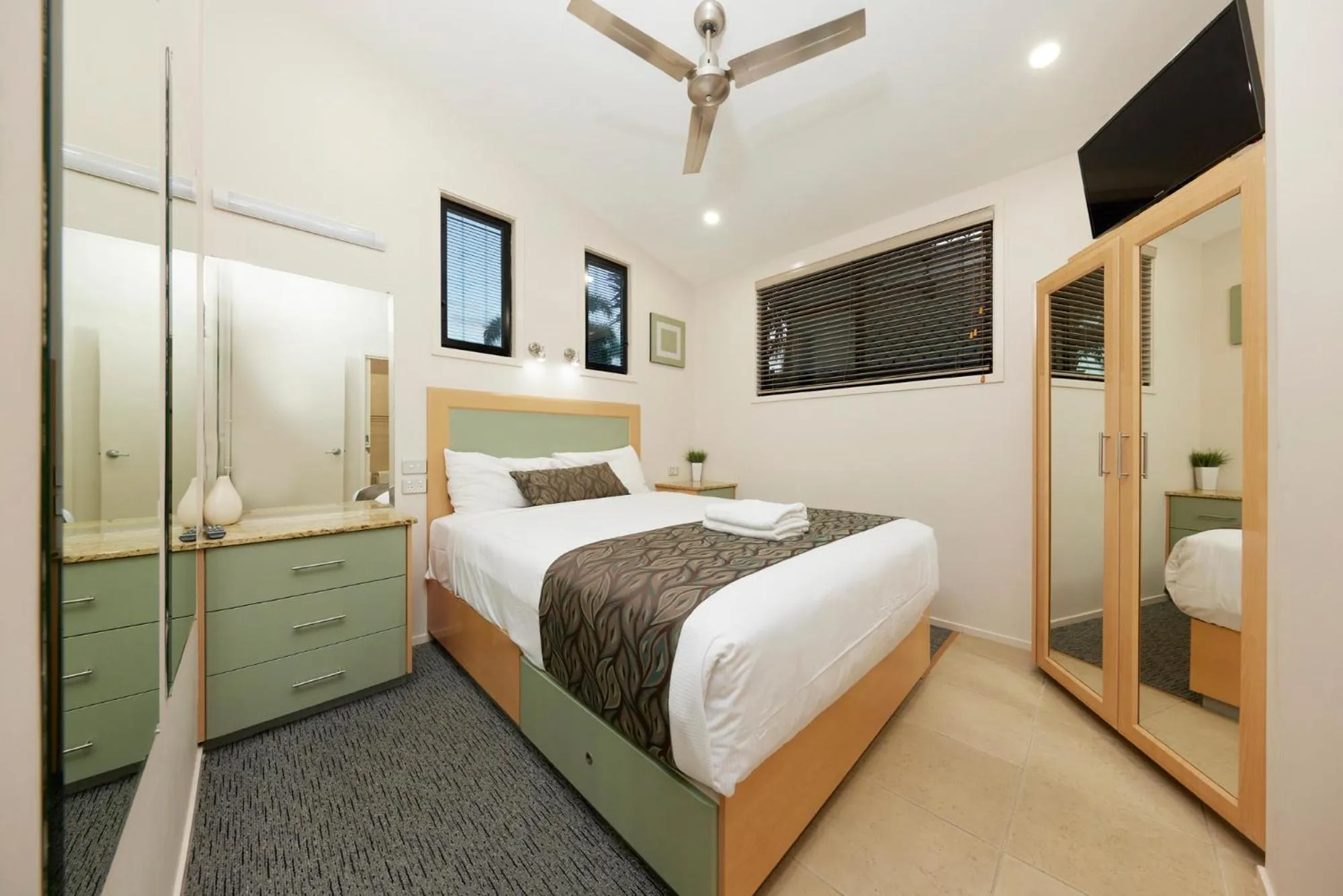 Bed in Brisbane Holiday Village