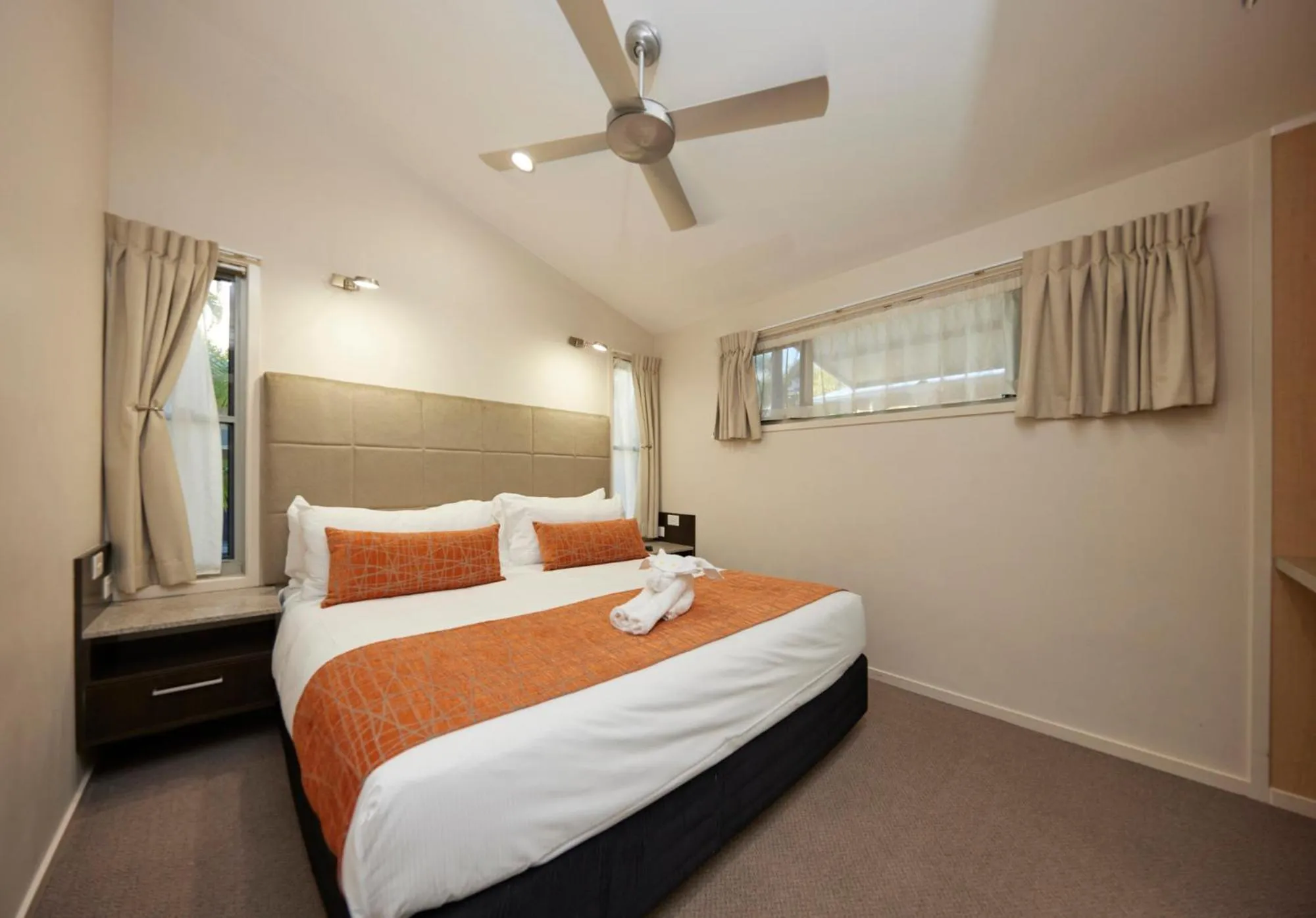 Bed in Brisbane Holiday Village