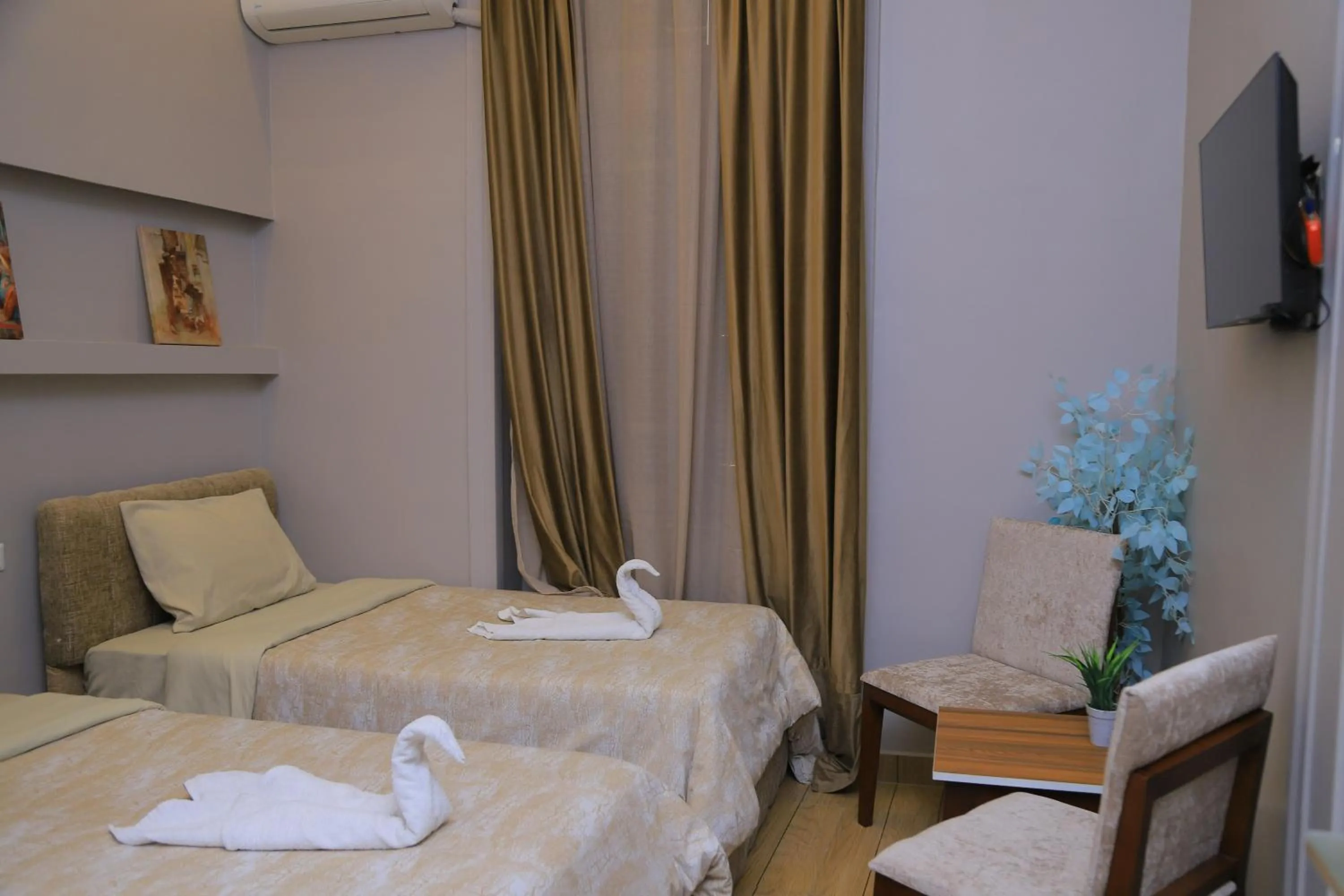 Bed in Holy Sheet Hostel