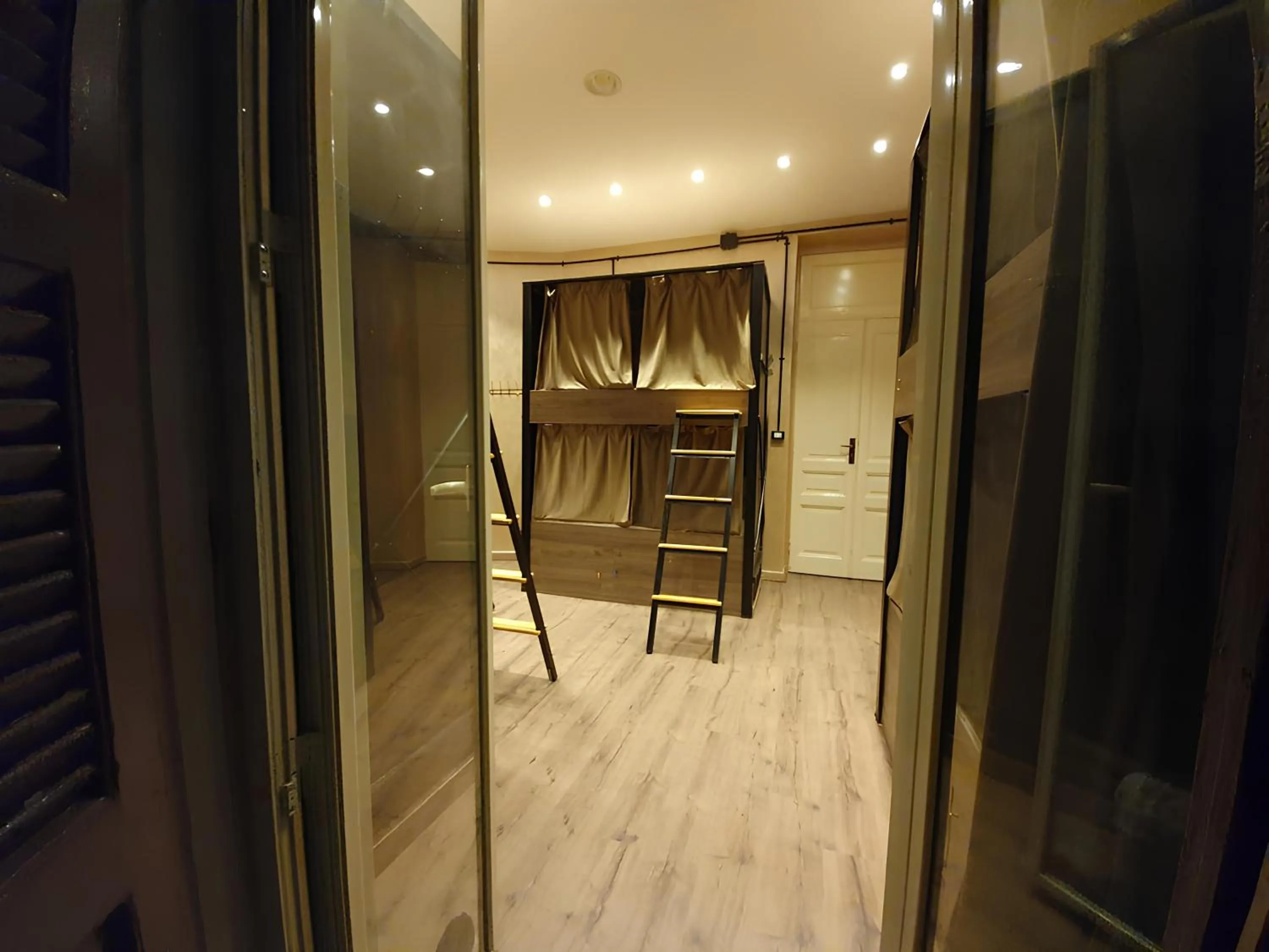 Bed in Holy Sheet Hostel