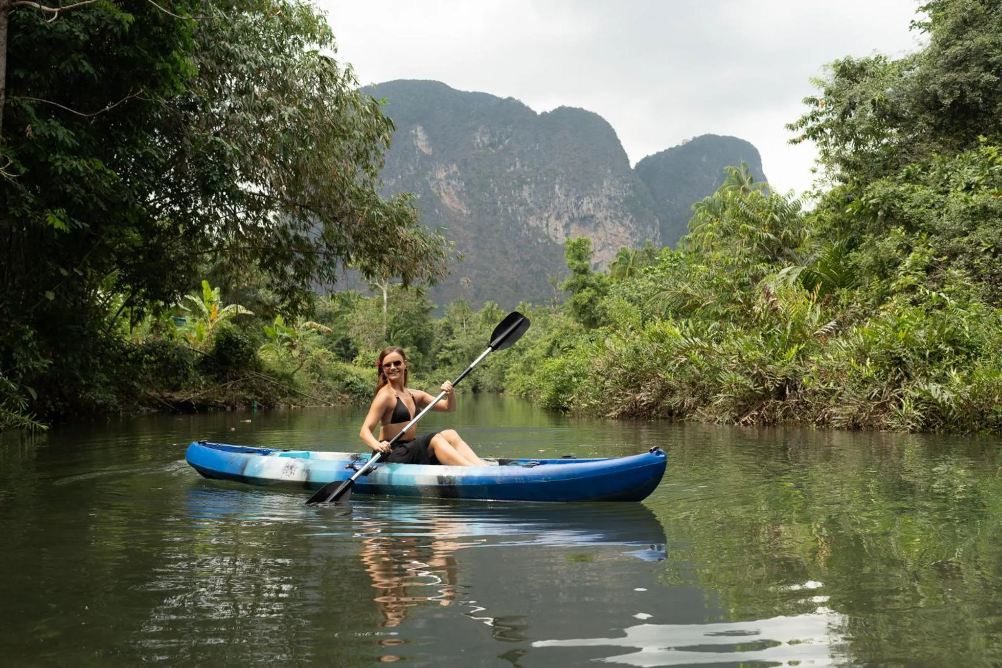 Canoeing in PARADIS VERT