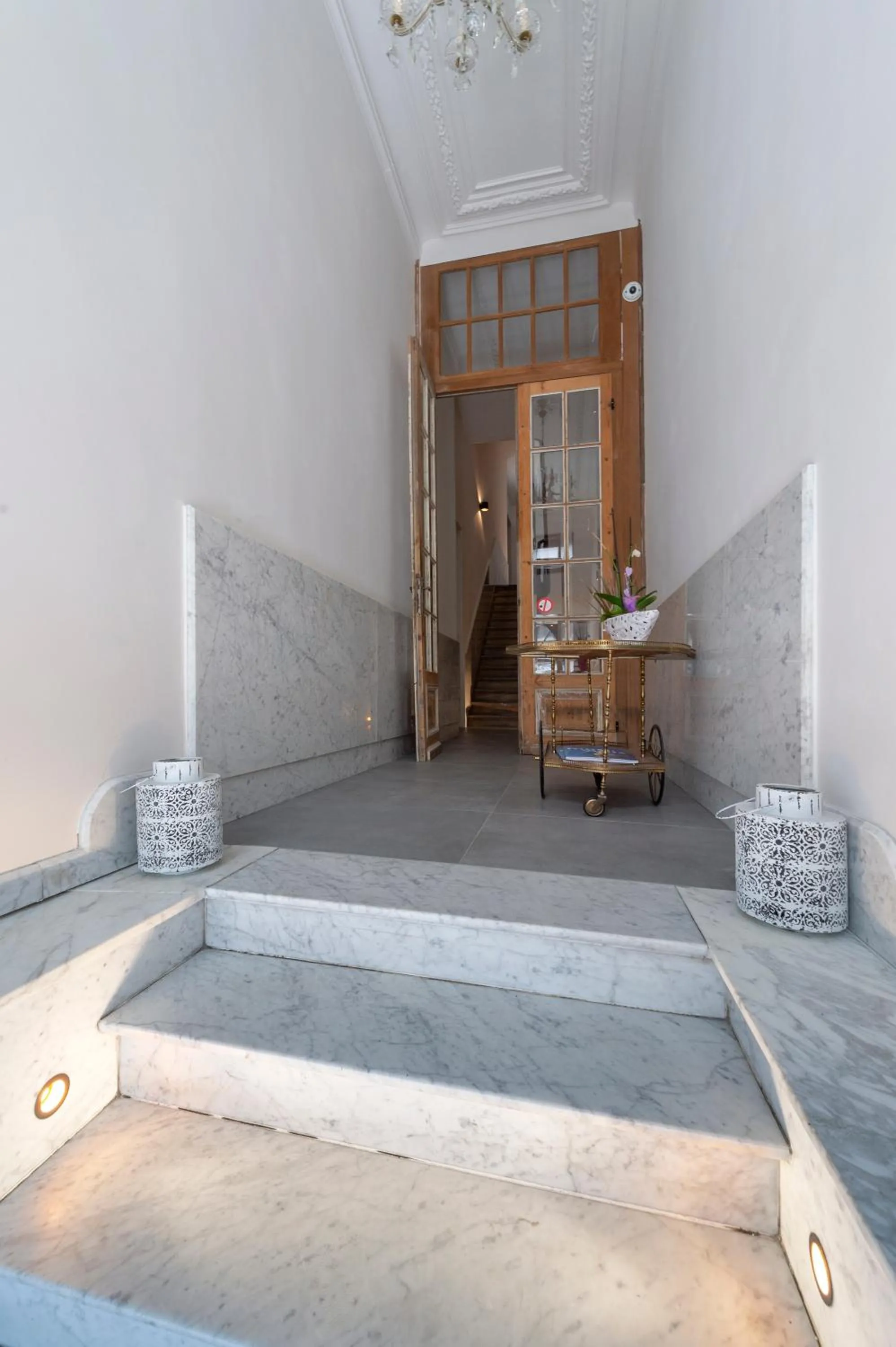 Facade/entrance in Hotel Monarc