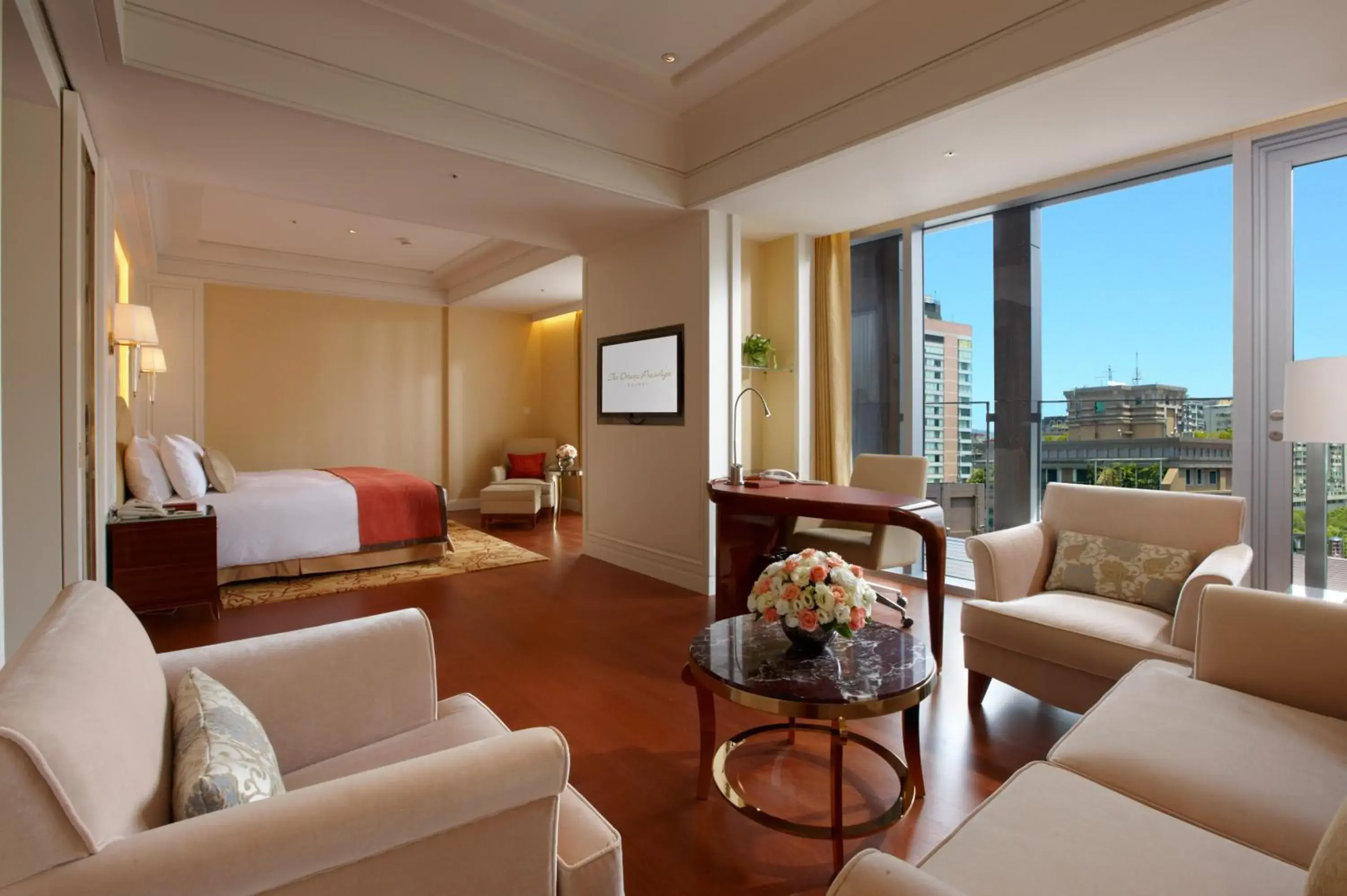 View (from property/room), Bed in The Okura Prestige Taipei View (from property/room), Bed in The Okura Prestige Taipei