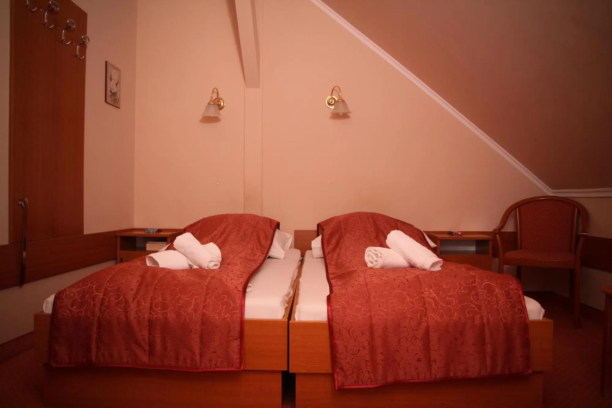 Bedroom, Bed in Thermál Panzió