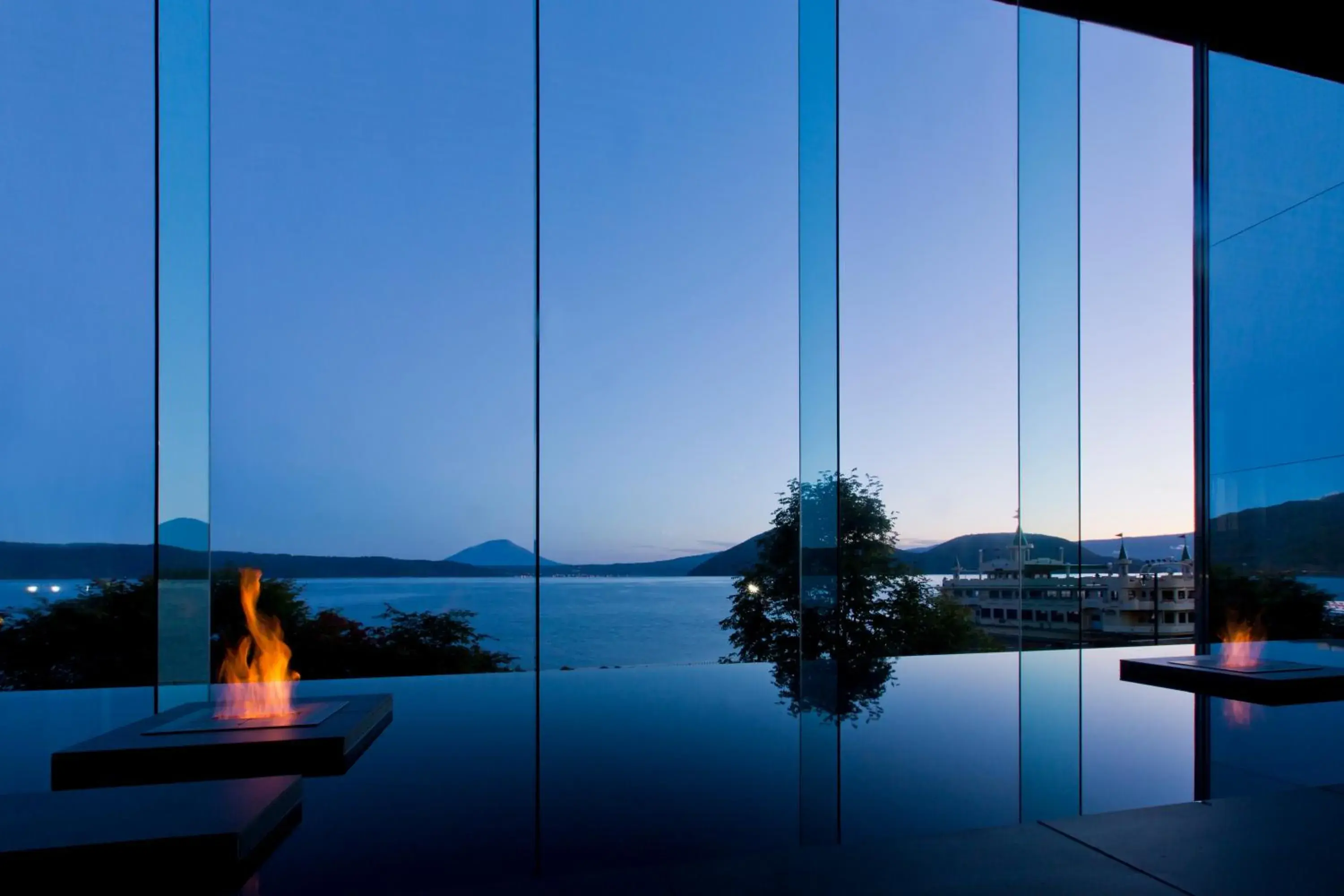 Lobby or reception in The Lake View Toya Nonokaze Resort Lobby or reception in The Lake View Toya Nonokaze Resort