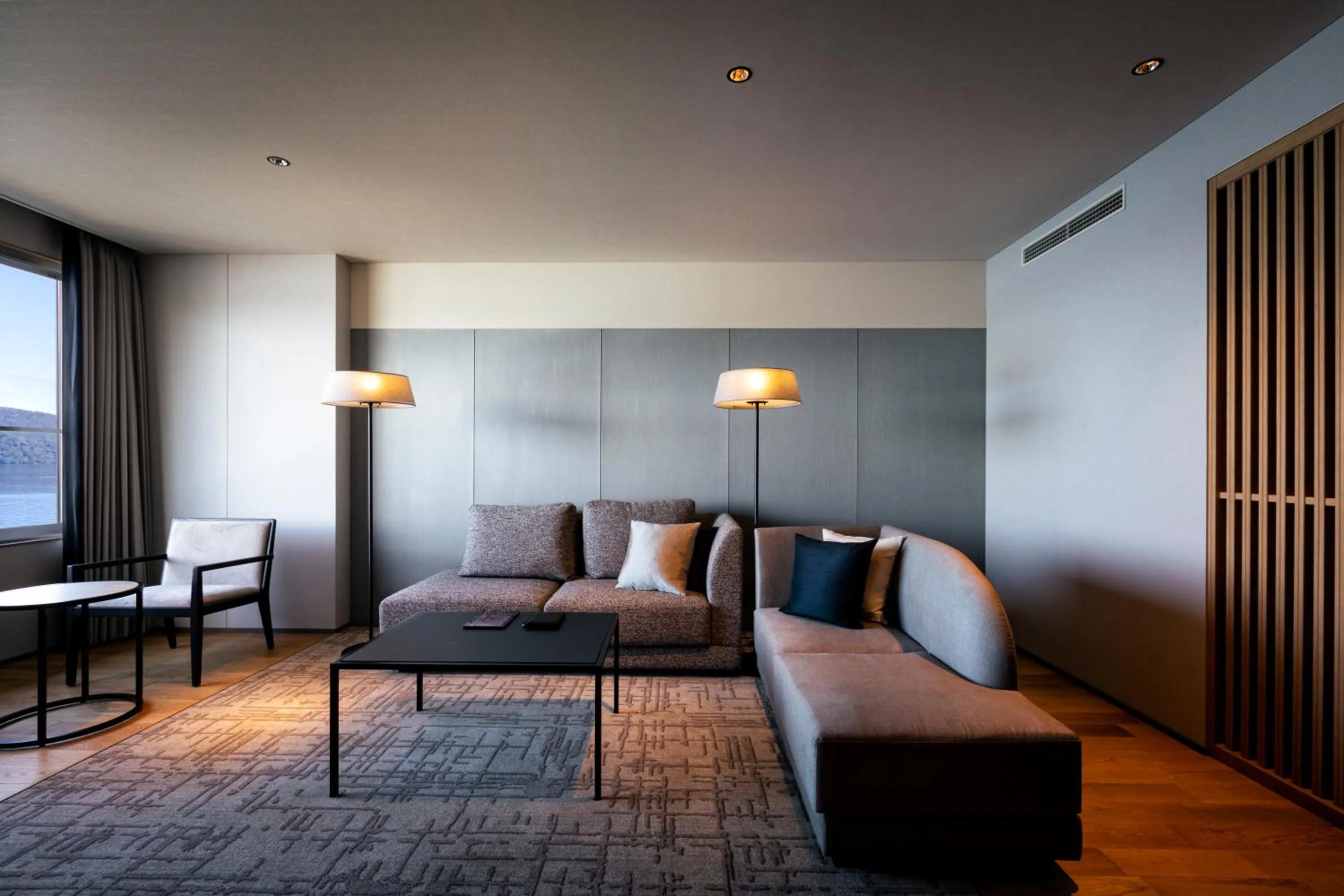 Photo of the whole room in The Lake View Toya Nonokaze Resort