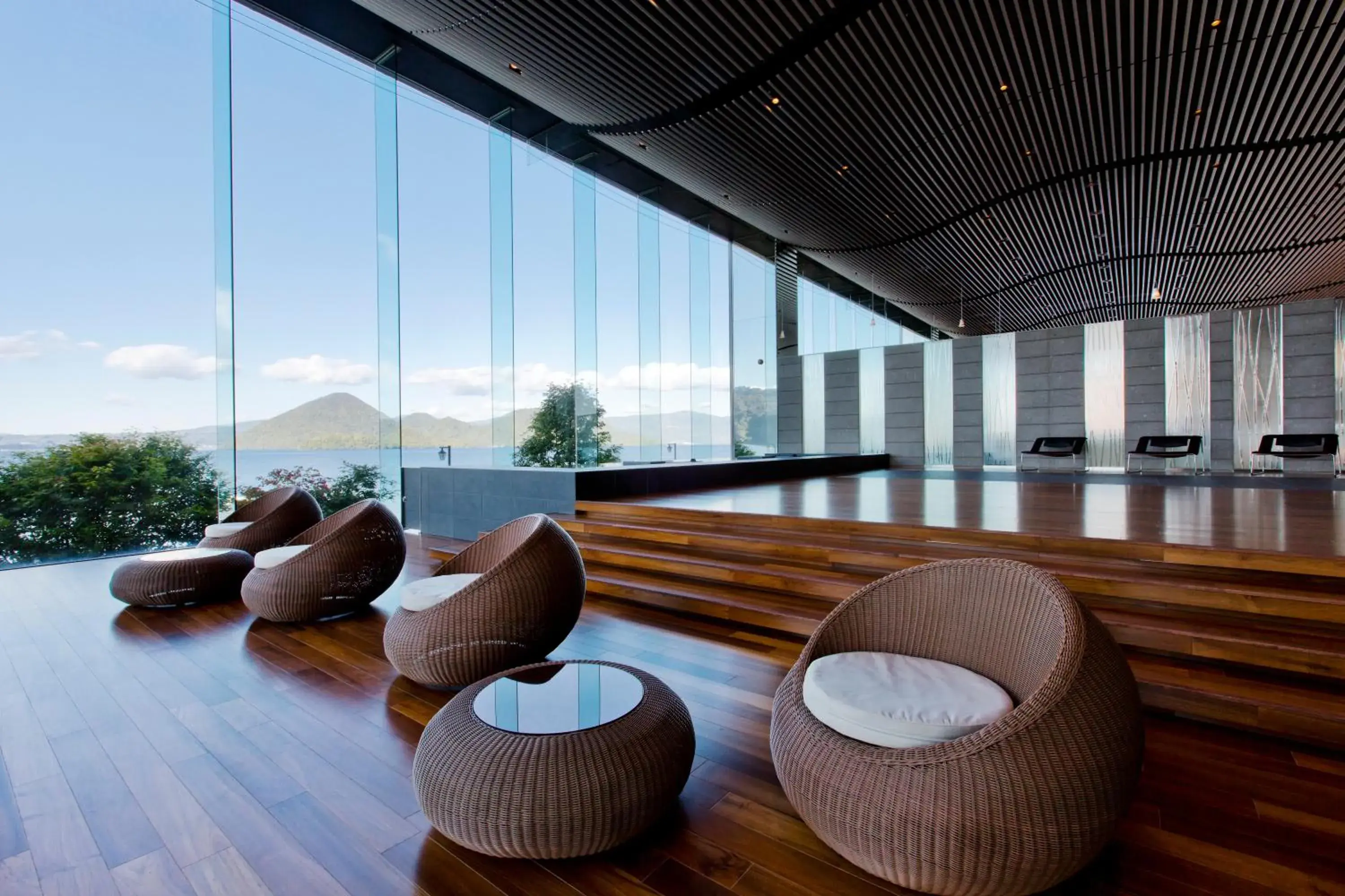 Lobby or reception in The Lake View Toya Nonokaze Resort Lobby or reception in The Lake View Toya Nonokaze Resort