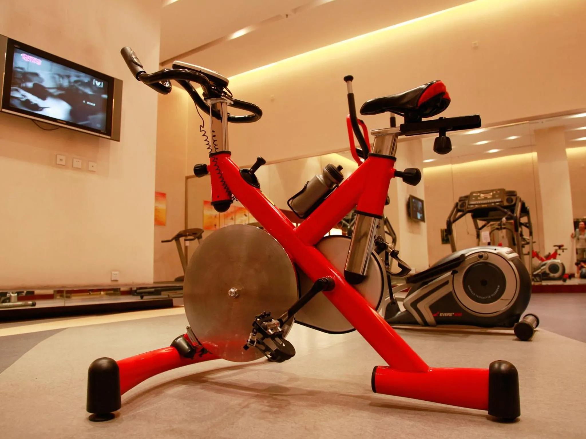 Fitness centre/facilities in Grand Metropark Wanshi Hotel Taiyuan