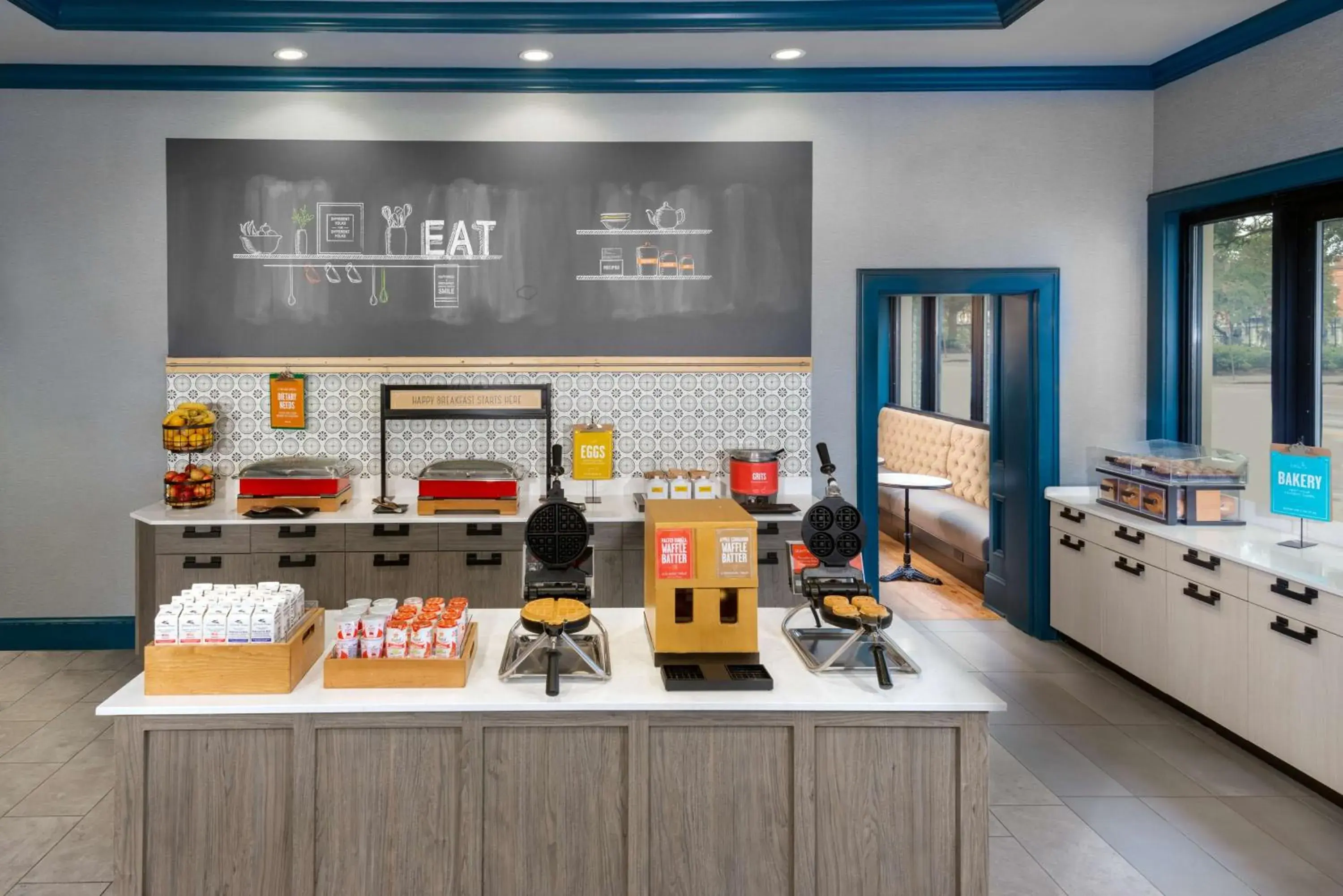 Breakfast in Hampton Inn Savannah Historic District Breakfast in Hampton Inn Savannah Historic District