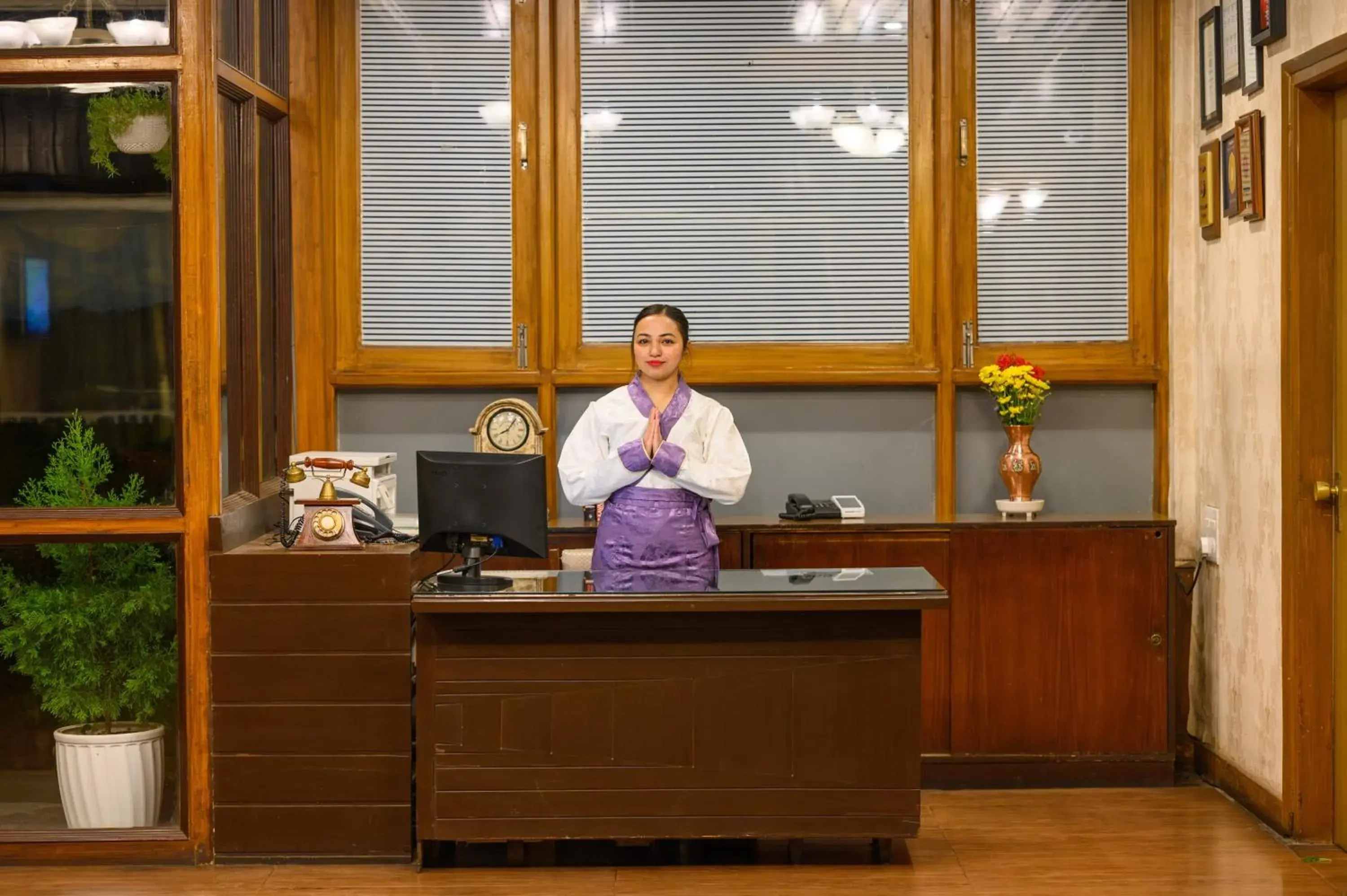 Lobby or reception in Sinclairs Darjeeling Lobby or reception in Sinclairs Darjeeling